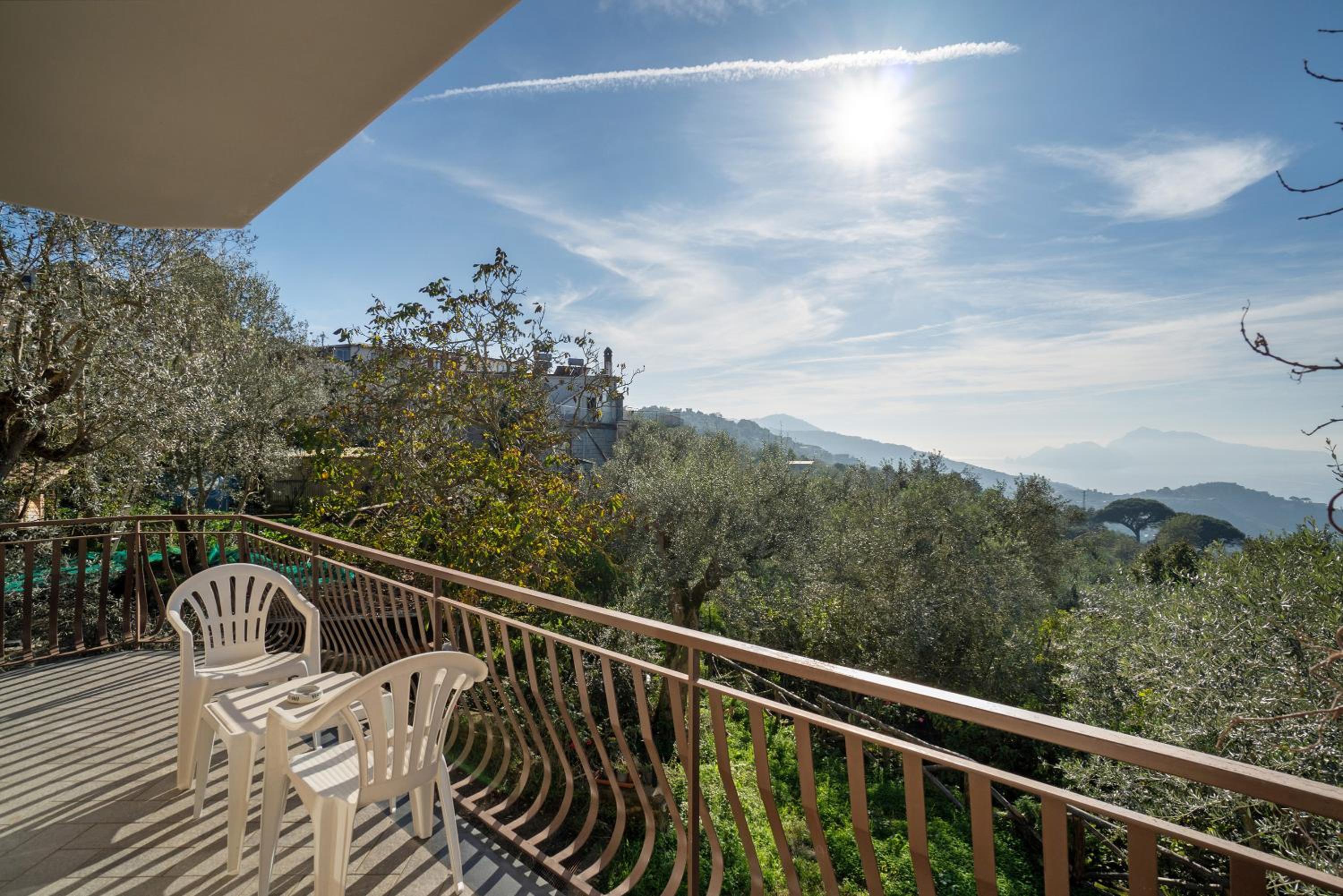 Superior One-Bedroom Apartment with Balcony - Photo 24