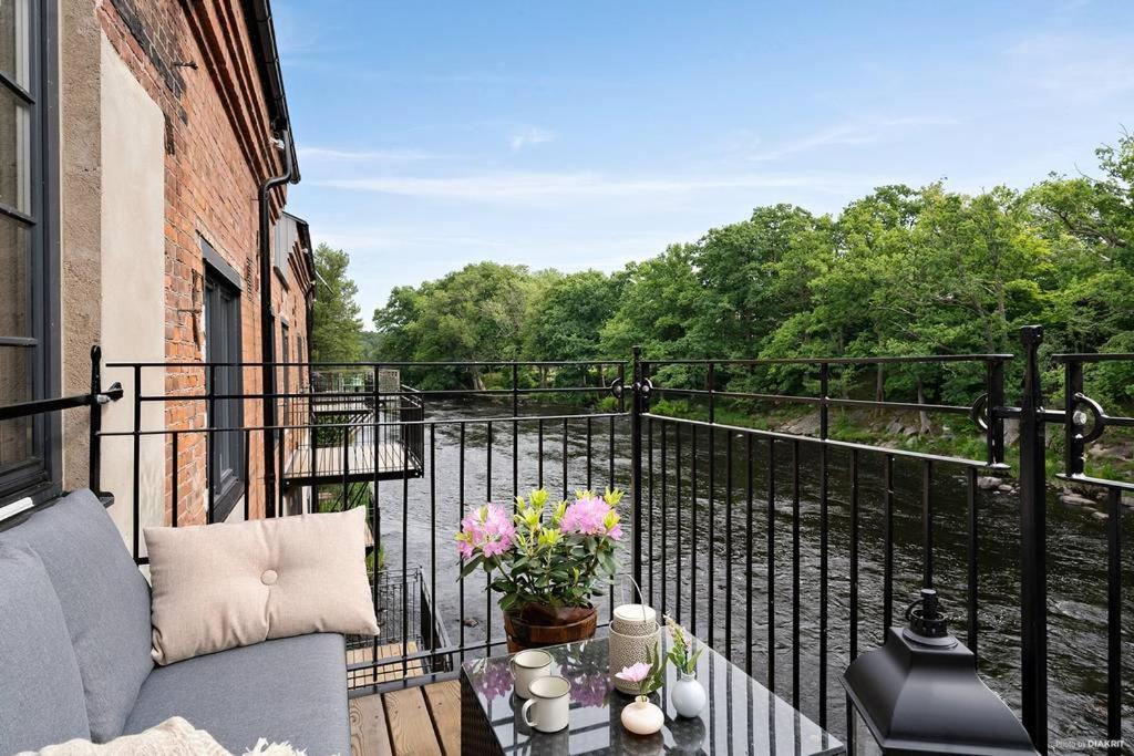 One-Bedroom Apartment with River View