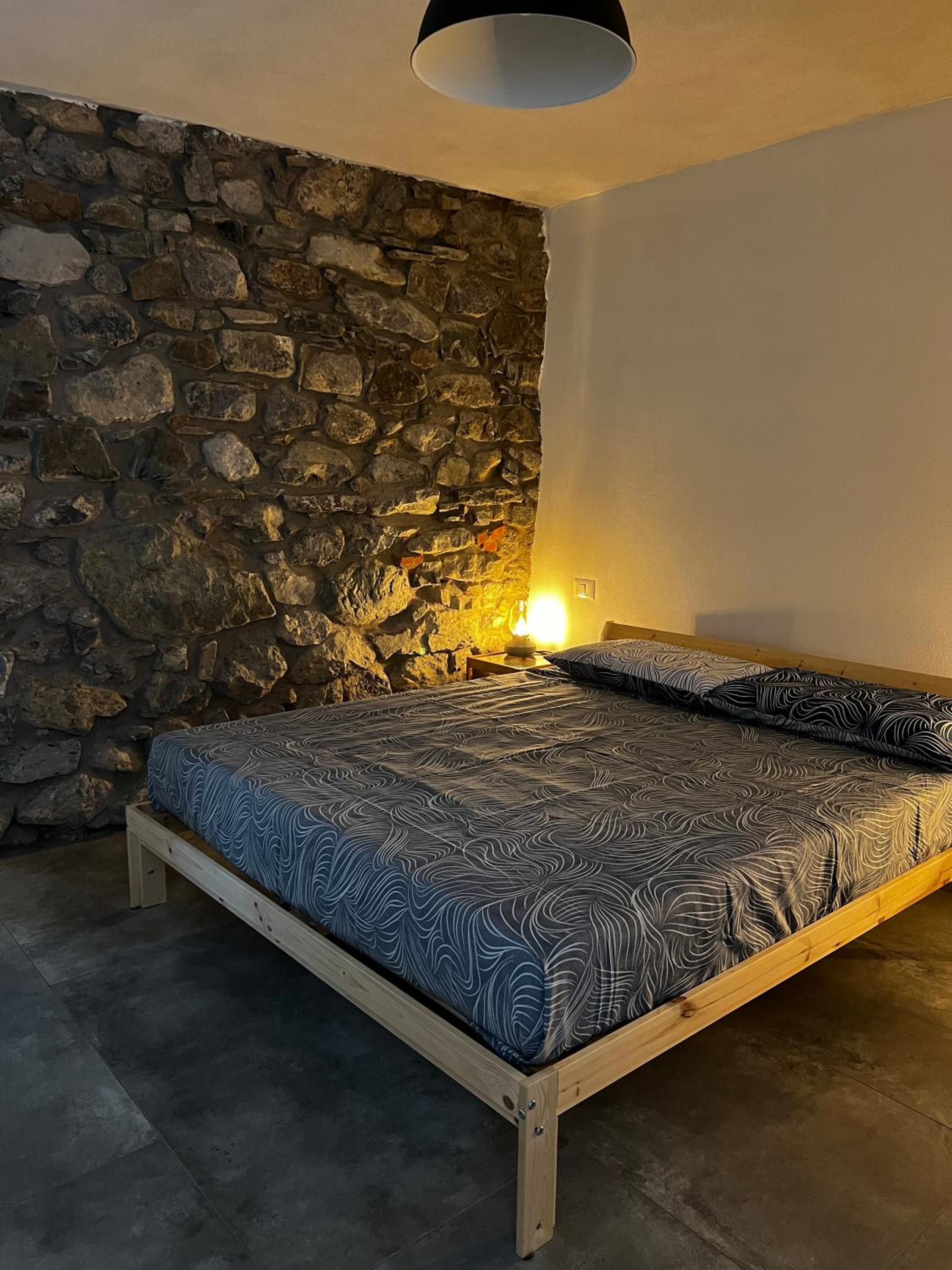 One-Bedroom House photo 1