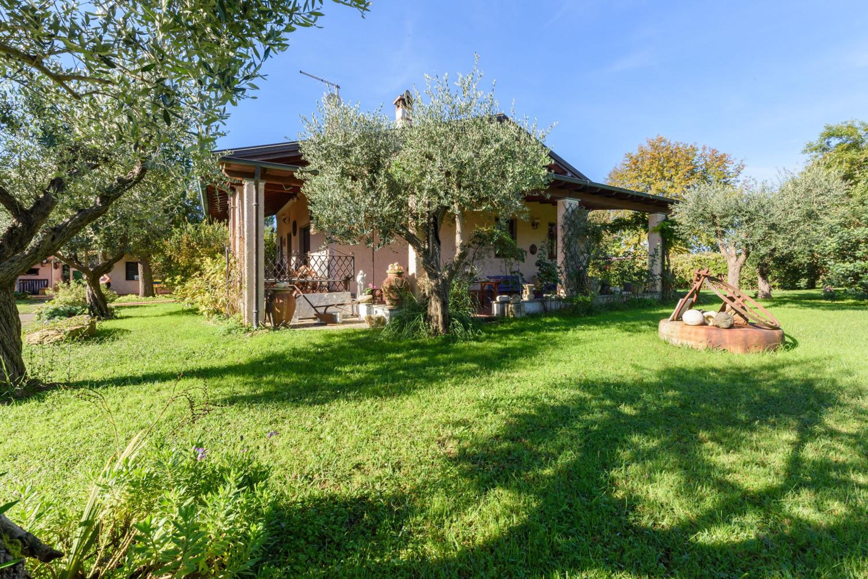 Standard Villa photo 3
