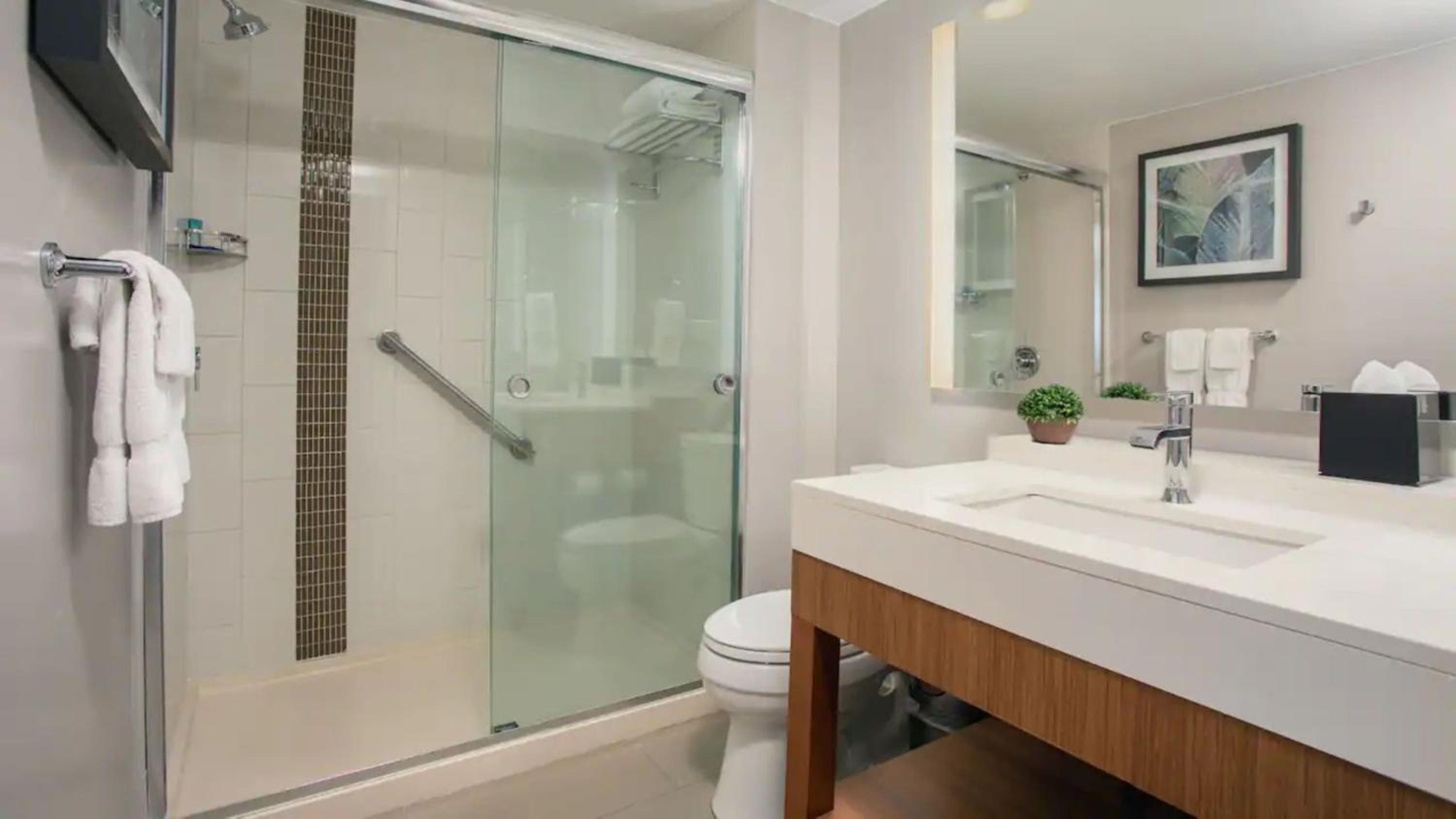 King Room with Sofa Bed with Pool View