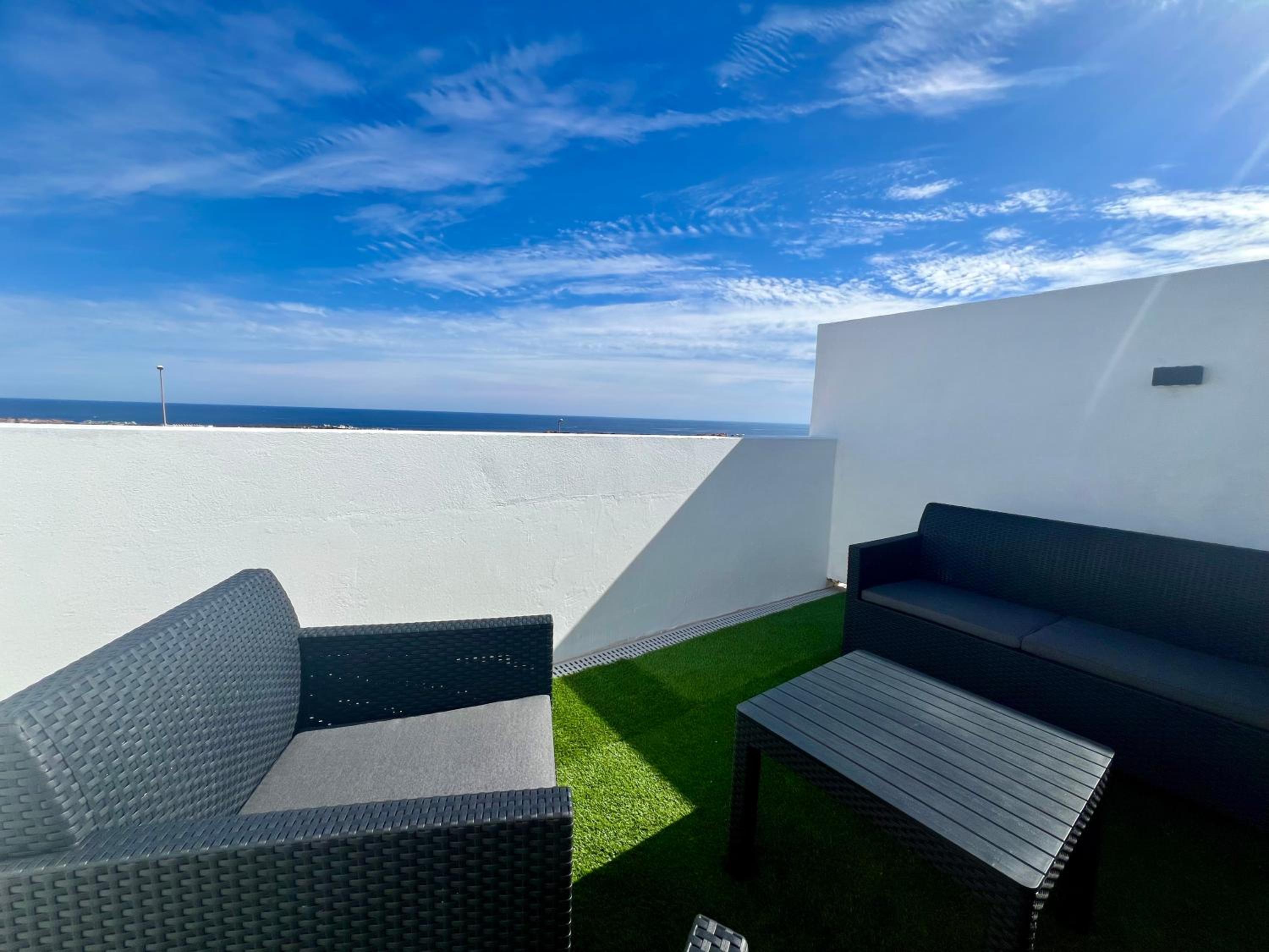 Apartment with Sea View photo 2