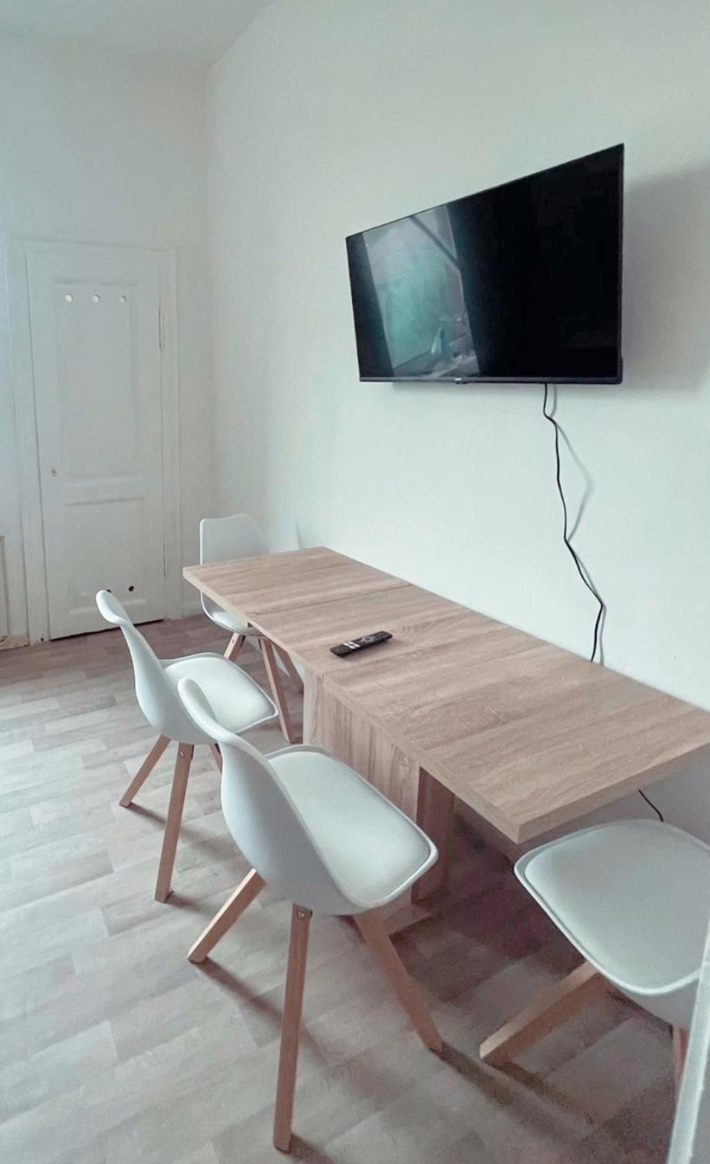 Apartment photo 3