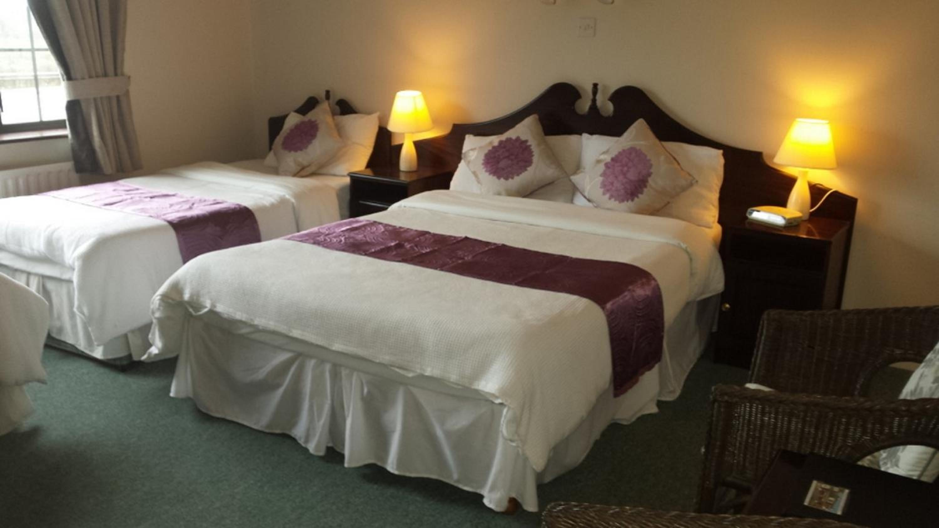 Twin Room - Photo 4