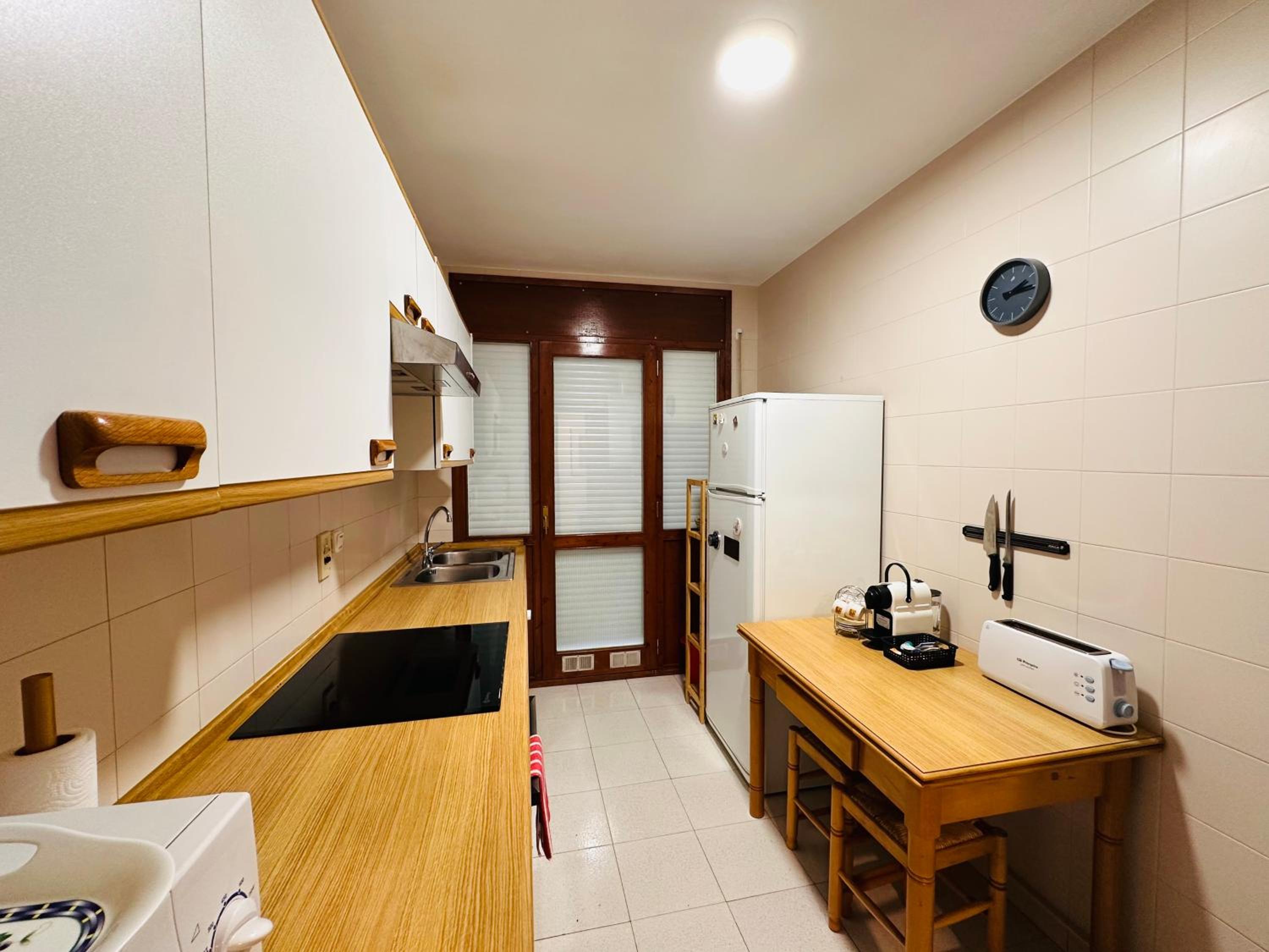 Apartment photo 2
