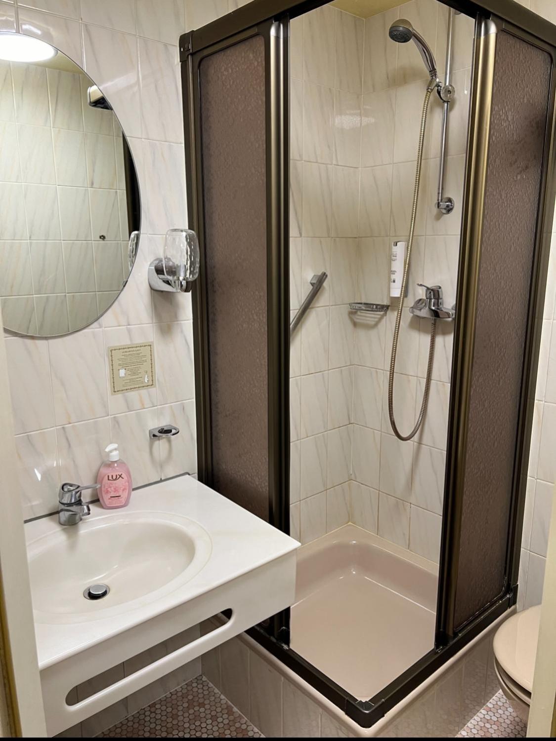 Economy Single Room