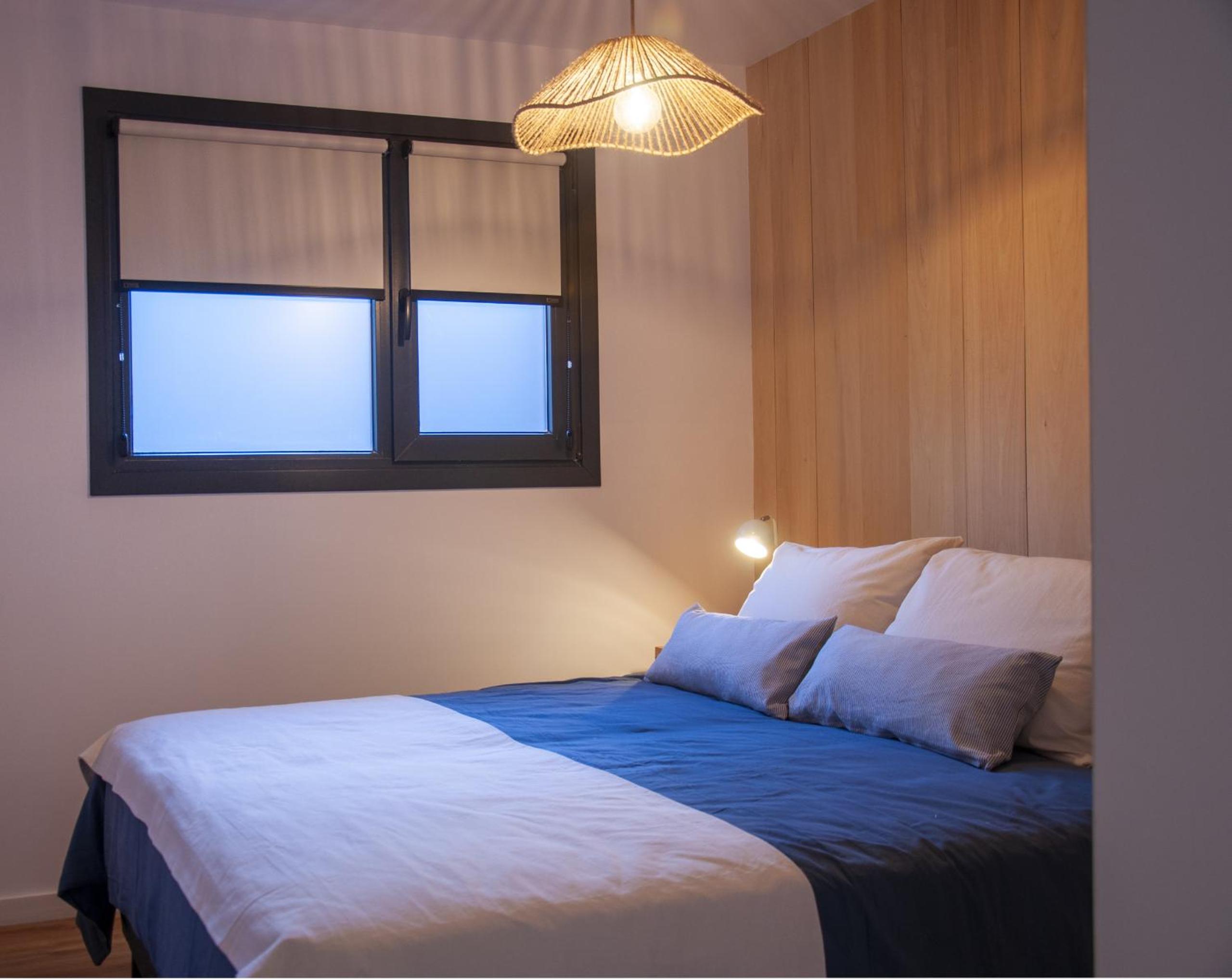 Deluxe One-Bedroom Apartment with Garden View photo 2