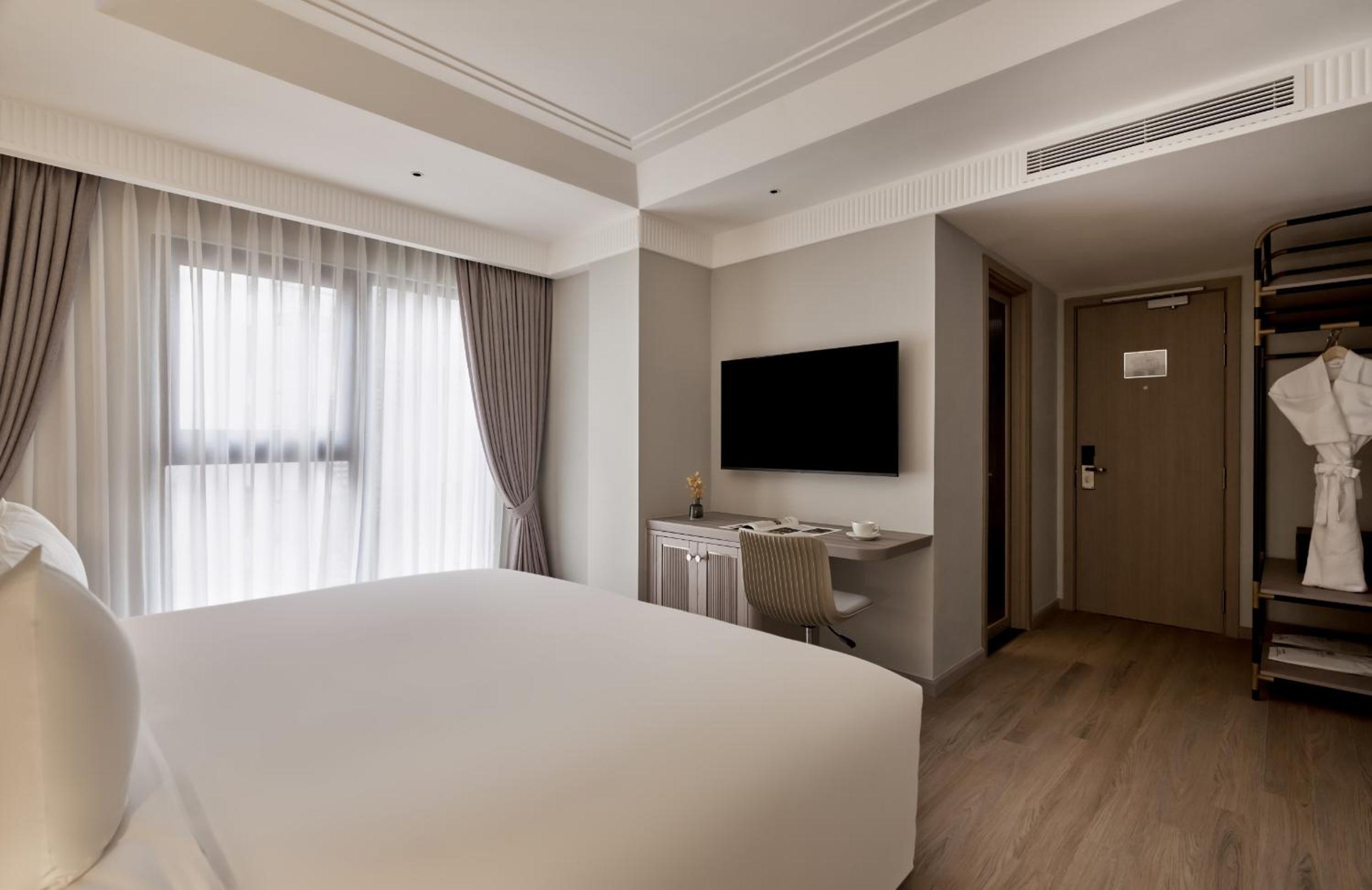 Executive Room photo 2