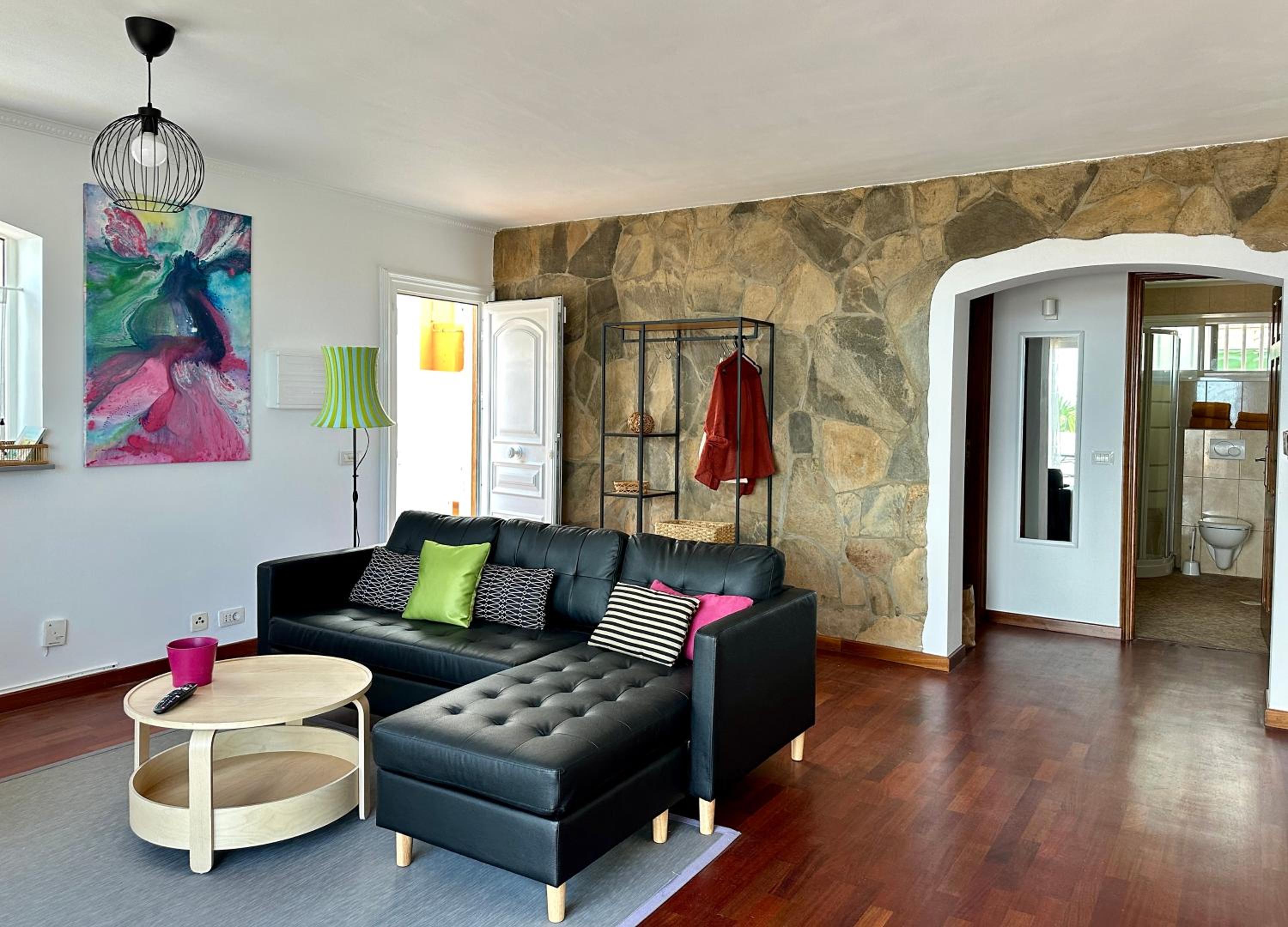 Two-Bedroom Townhouse photo 3