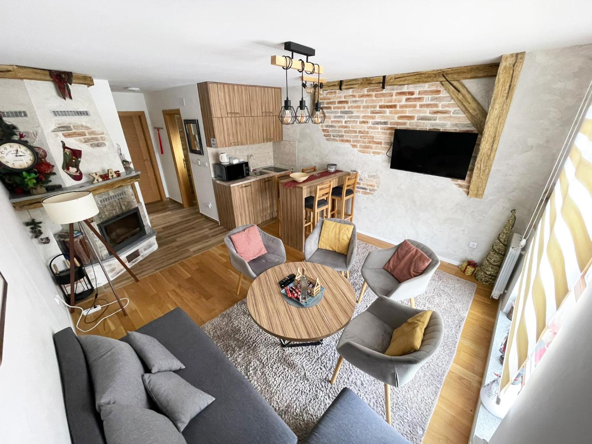 Three-Bedroom Premium Apartment photo 1