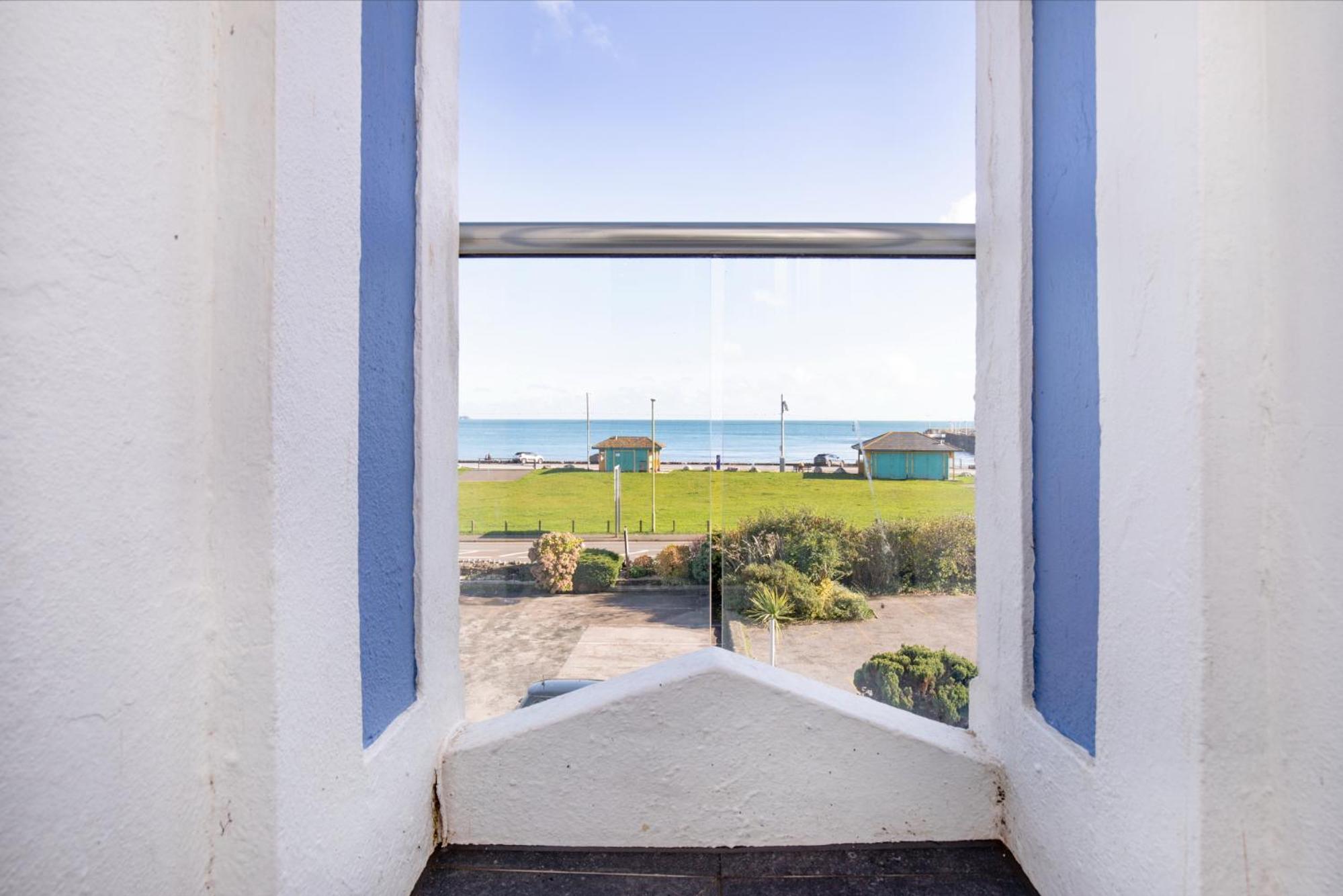 The Lighthouse Studio - Photo 16