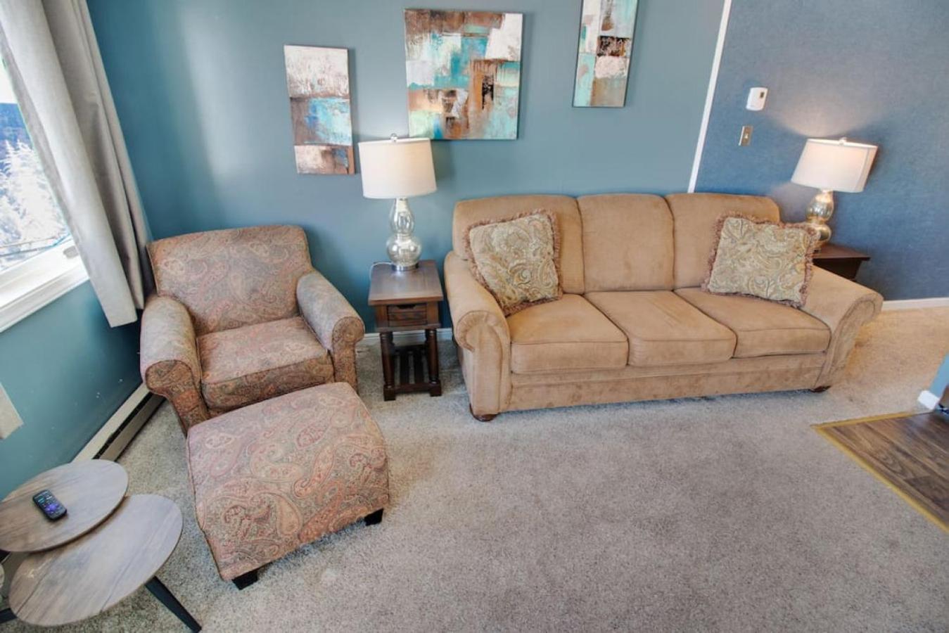 Apartment photo 1