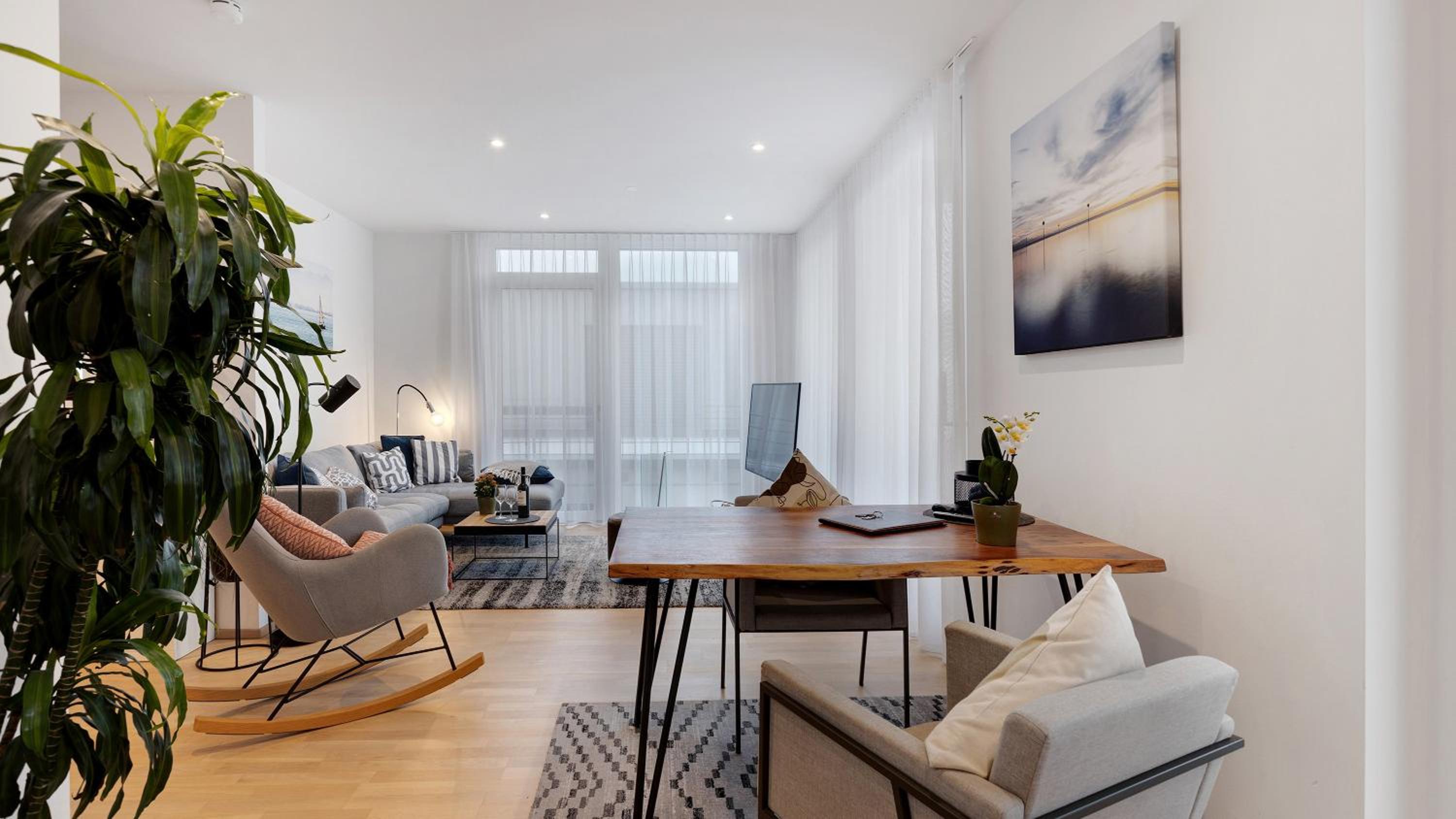 Superior One-Bedroom Apartment With Balcony photo 1