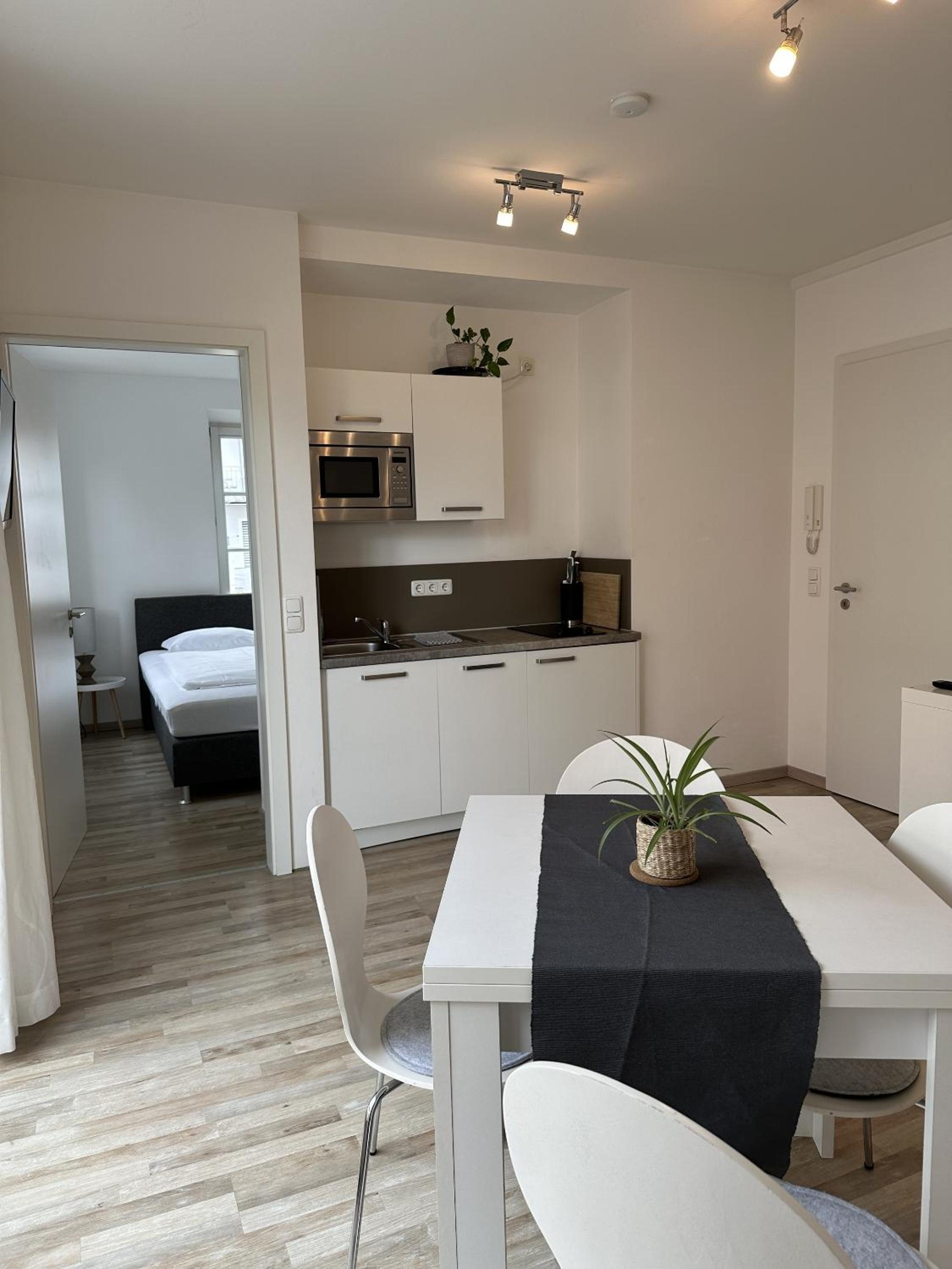 Apartment photo 2