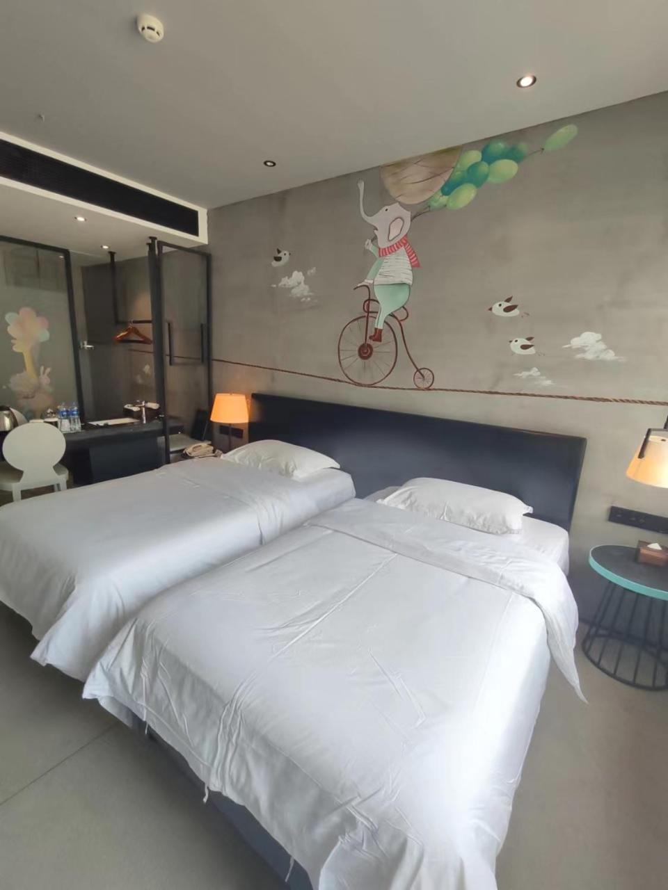 Standard Twin Room photo 3