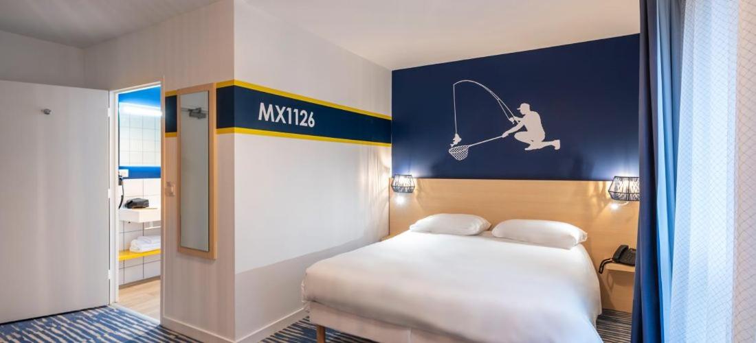 Standard Double Room - Photo 7