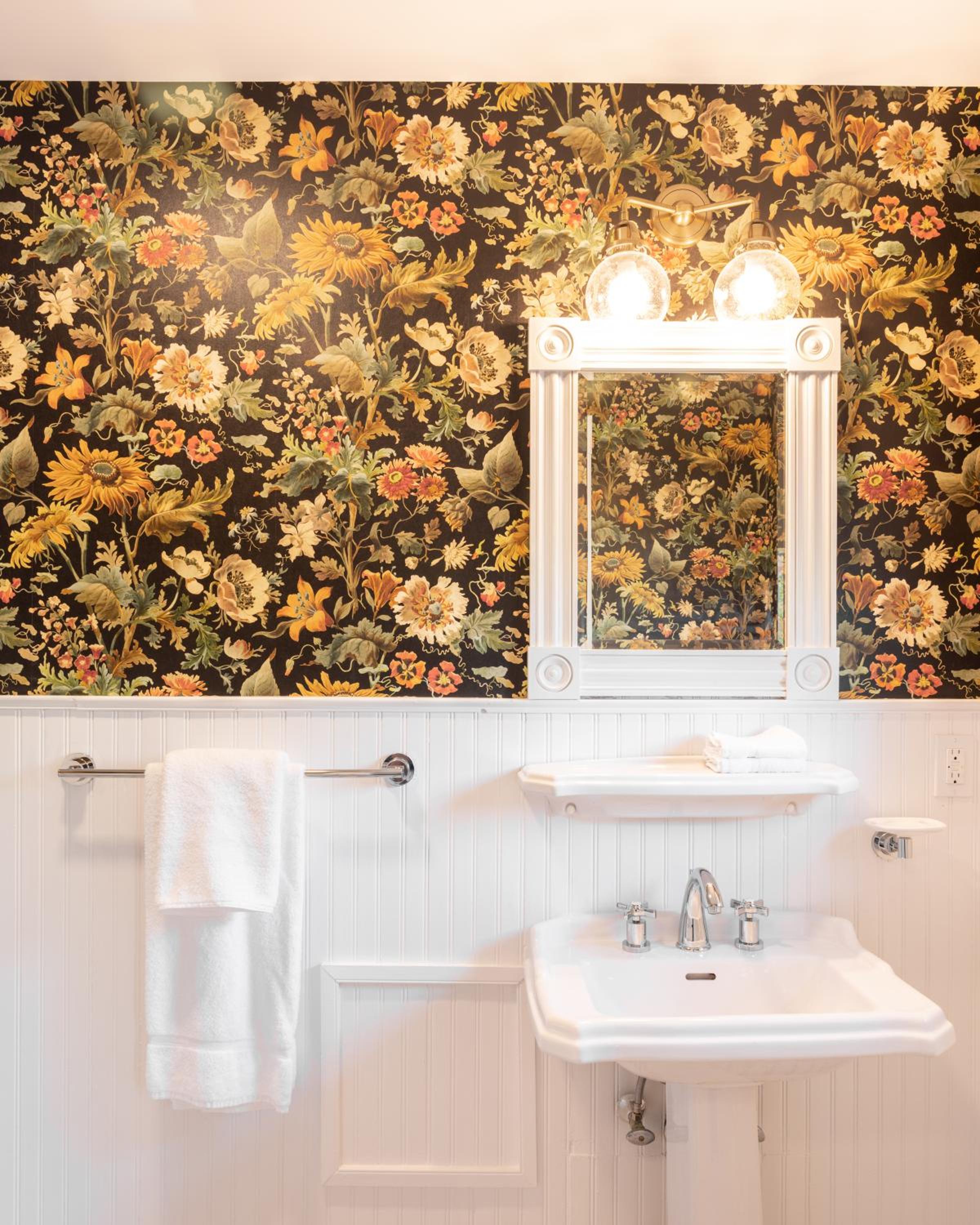 Queen Room - Photo 4