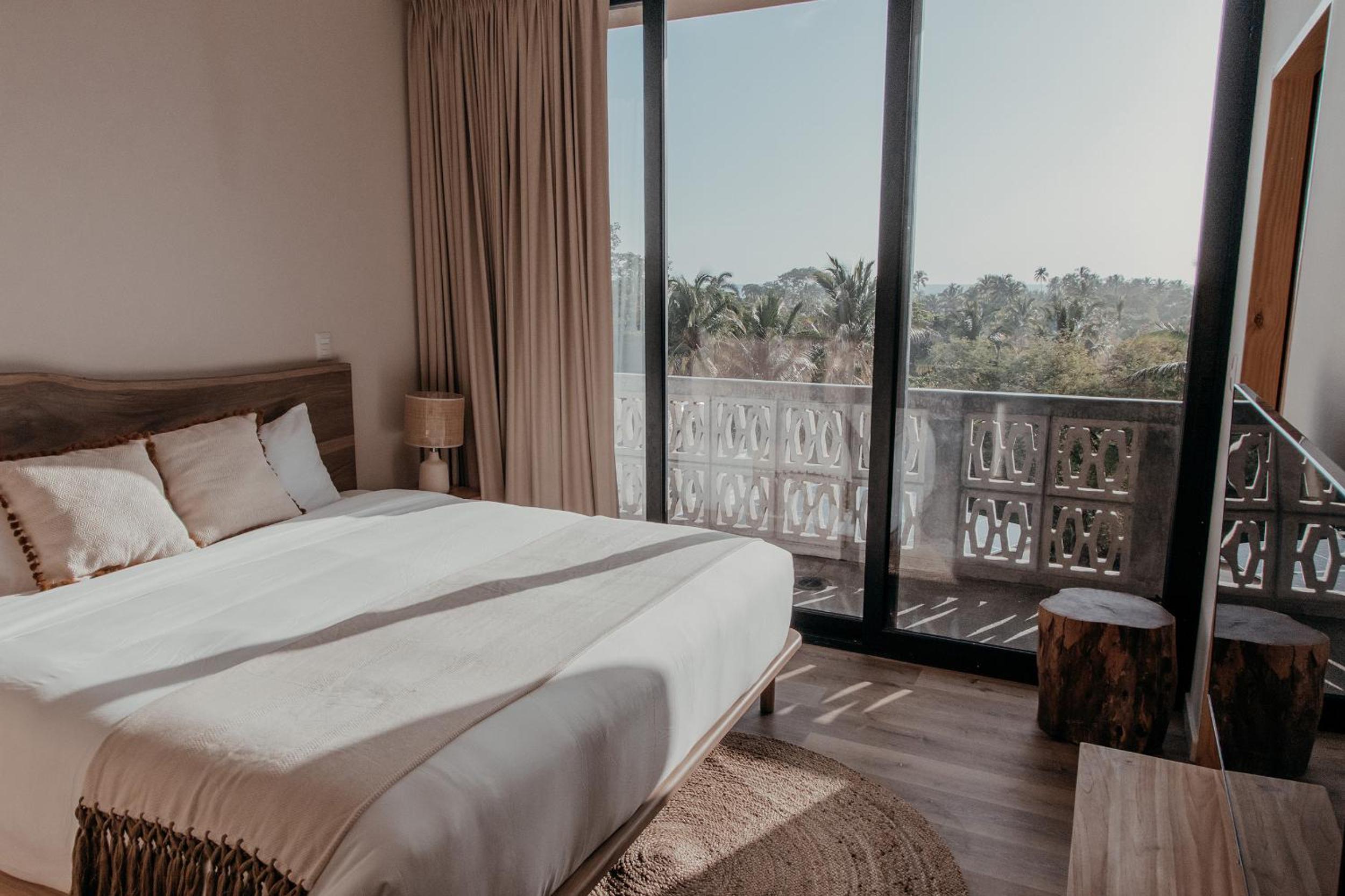 Three-Bedroom Apartment with Mountain View