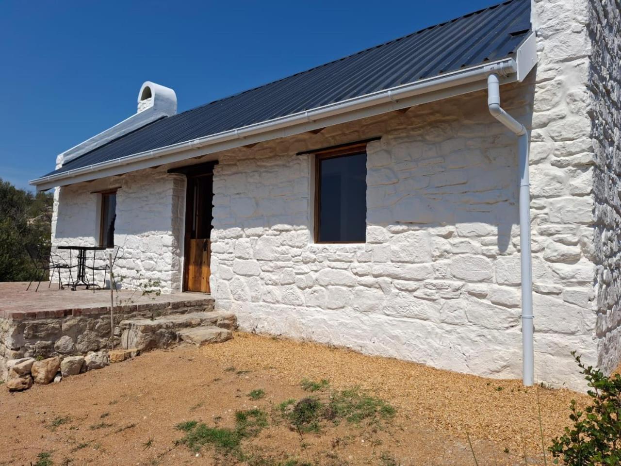 One-Bedroom House photo 2