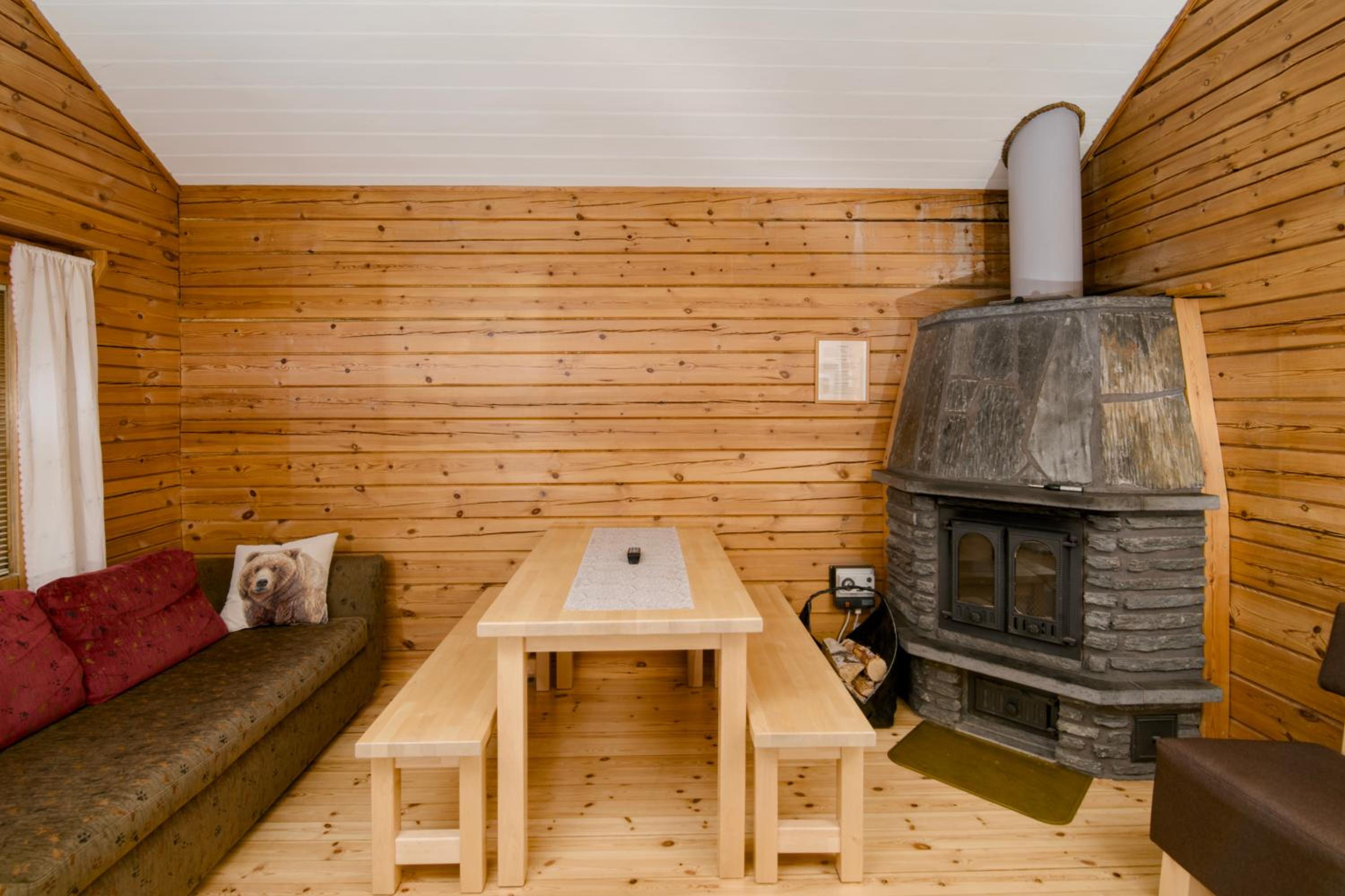 Superior Chalet - Photo 4