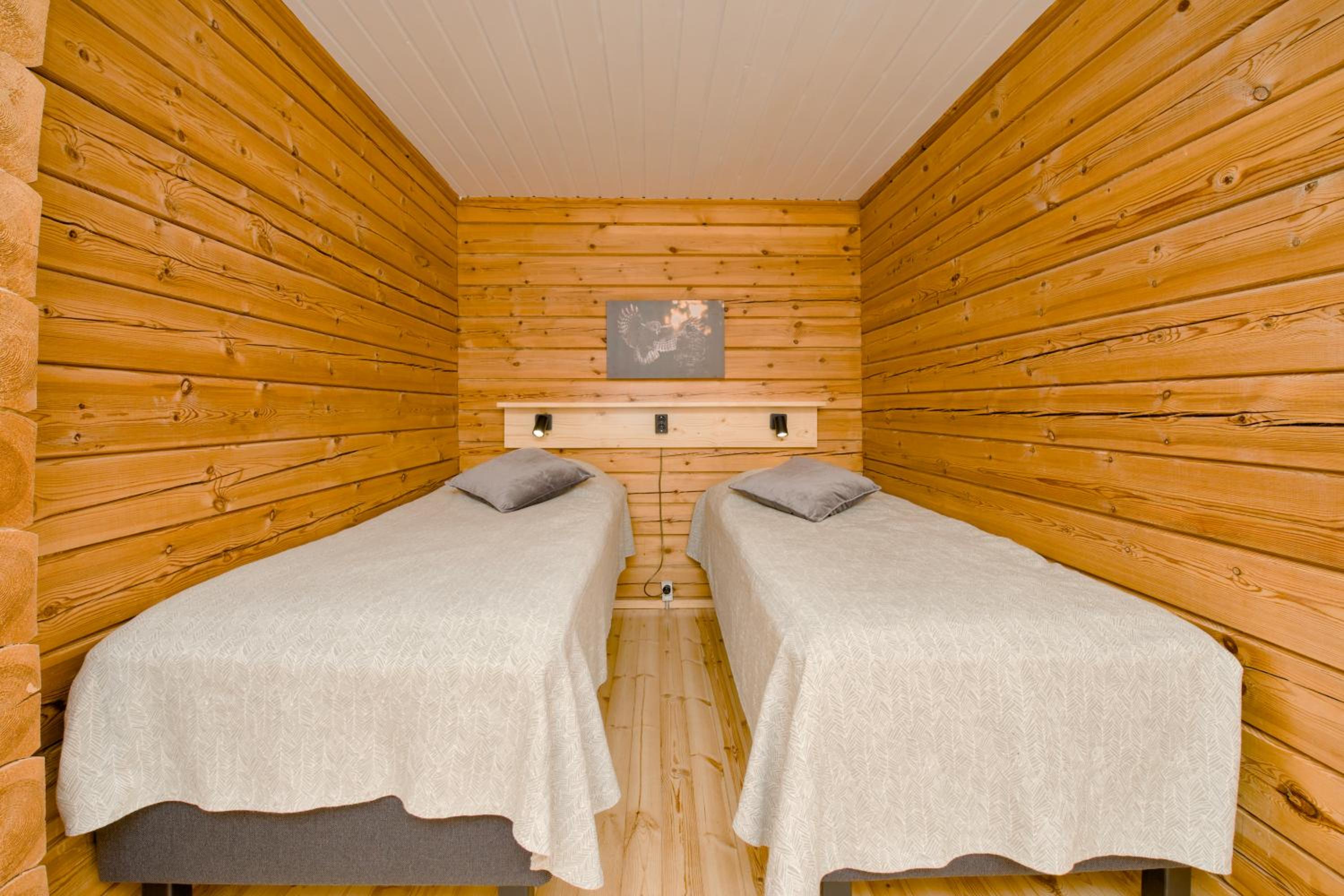 Superior Chalet - Photo 5