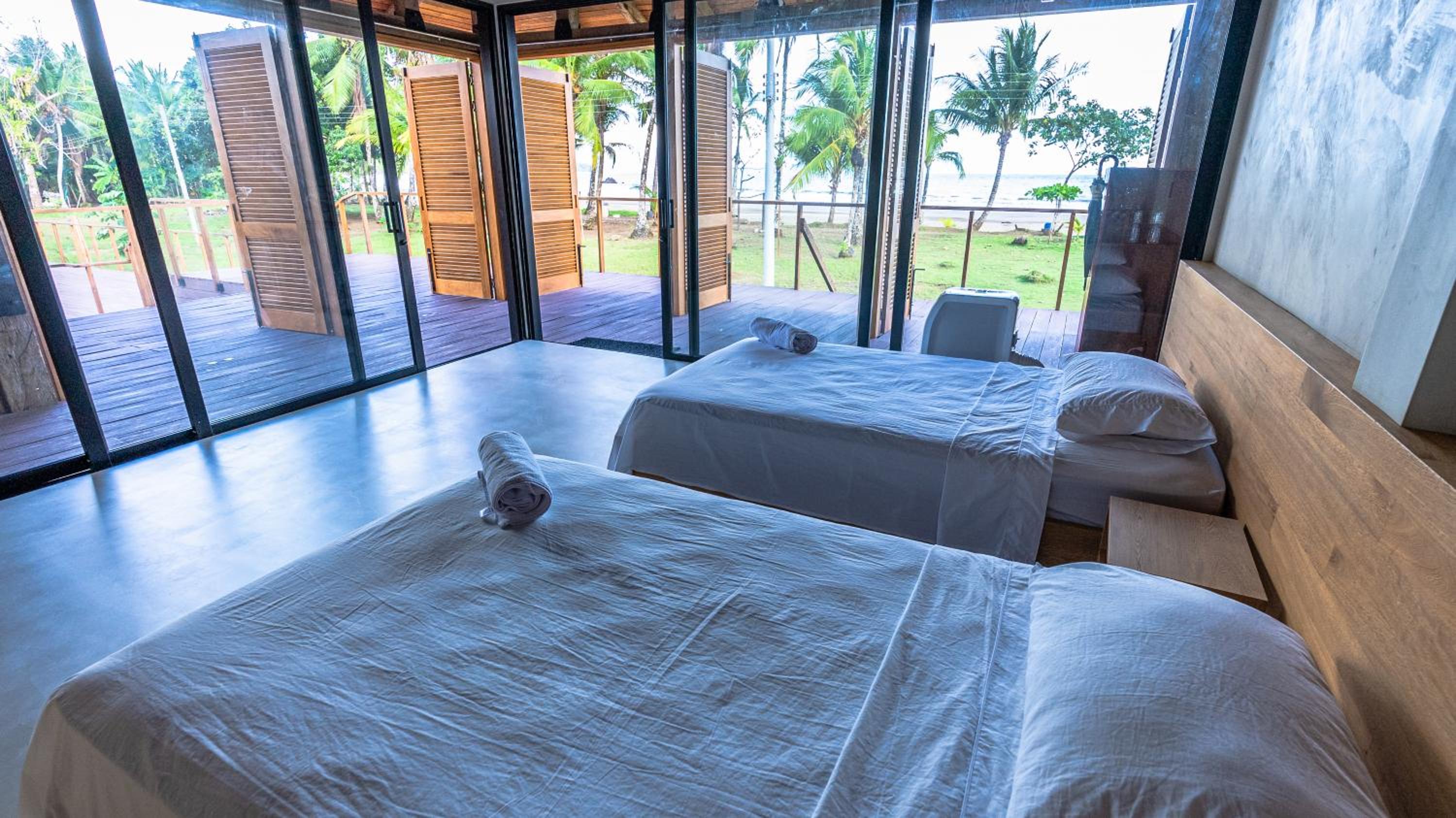 Deluxe Double or Twin Room with Sea View