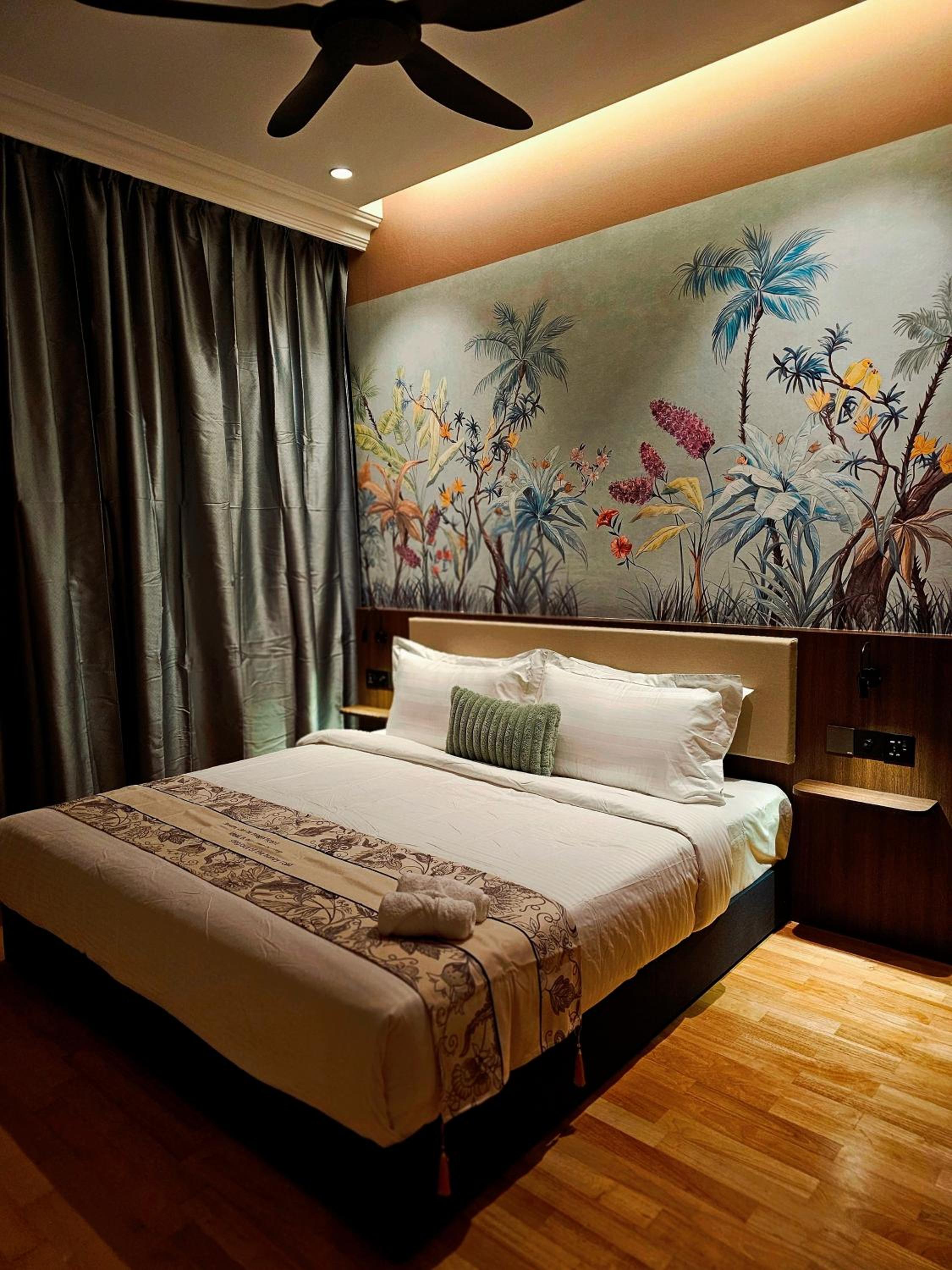Two-Bedroom Suite - Photo 18