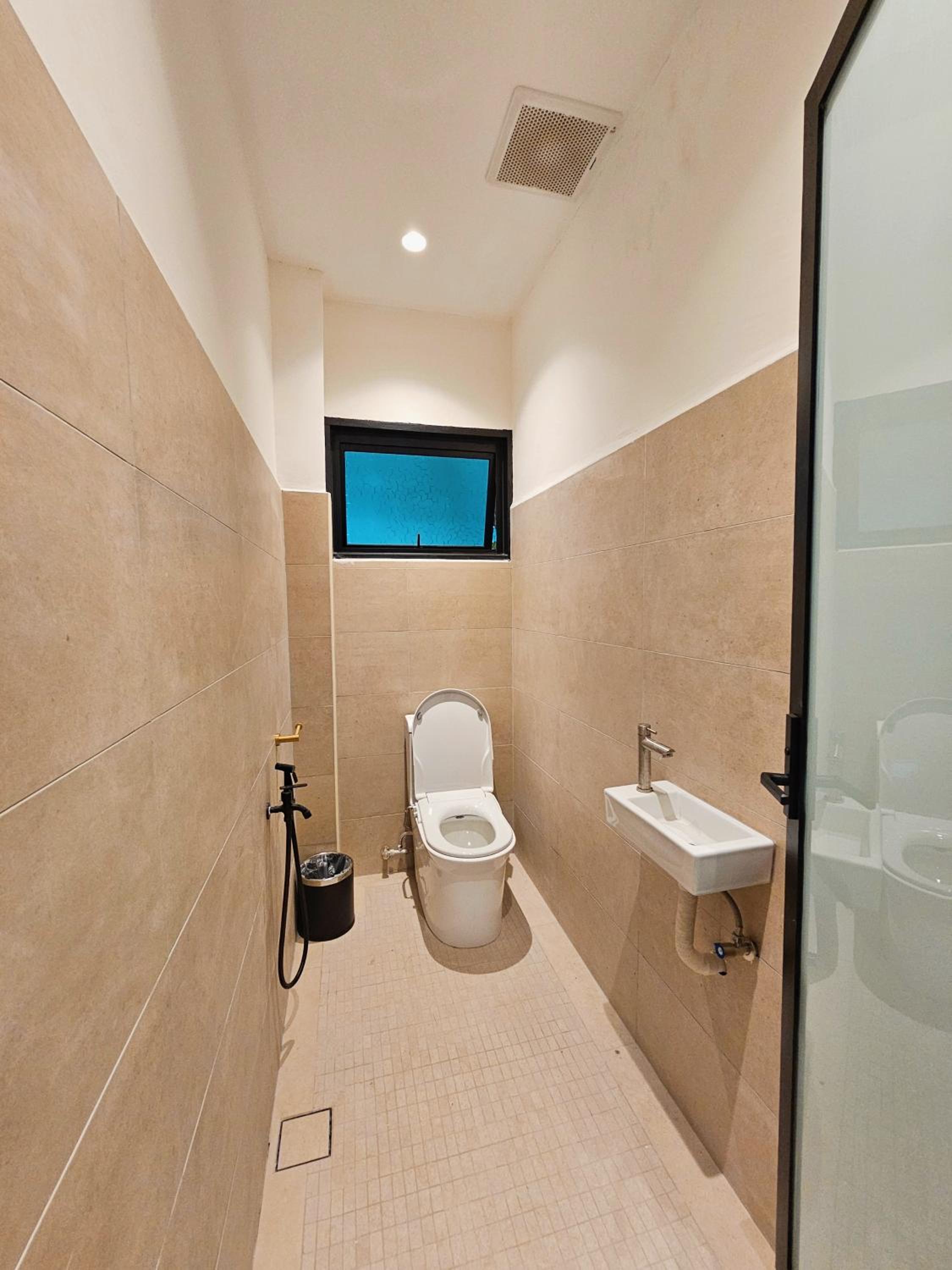 Two-Bedroom Suite - Photo 21