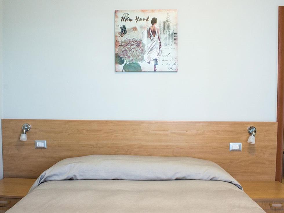 Double or Twin Room with Garden View - Photo 1