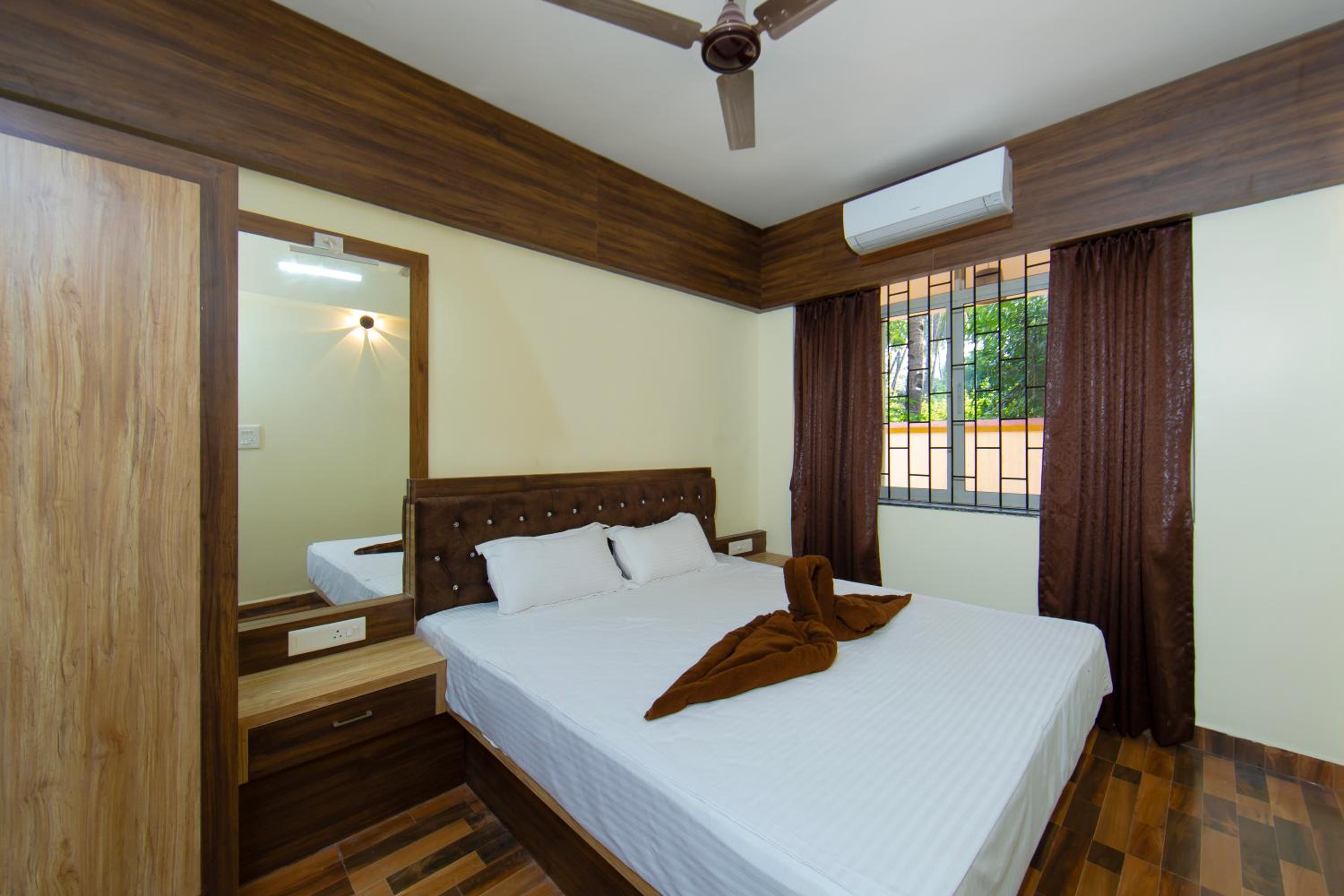 Executive Suite