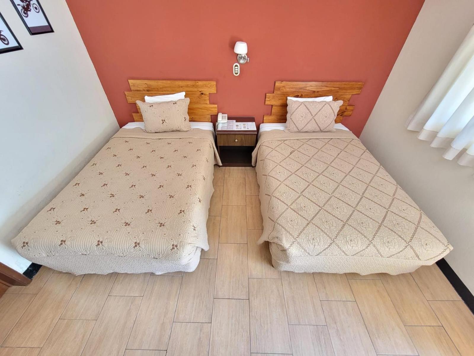 Twin Room photo 1