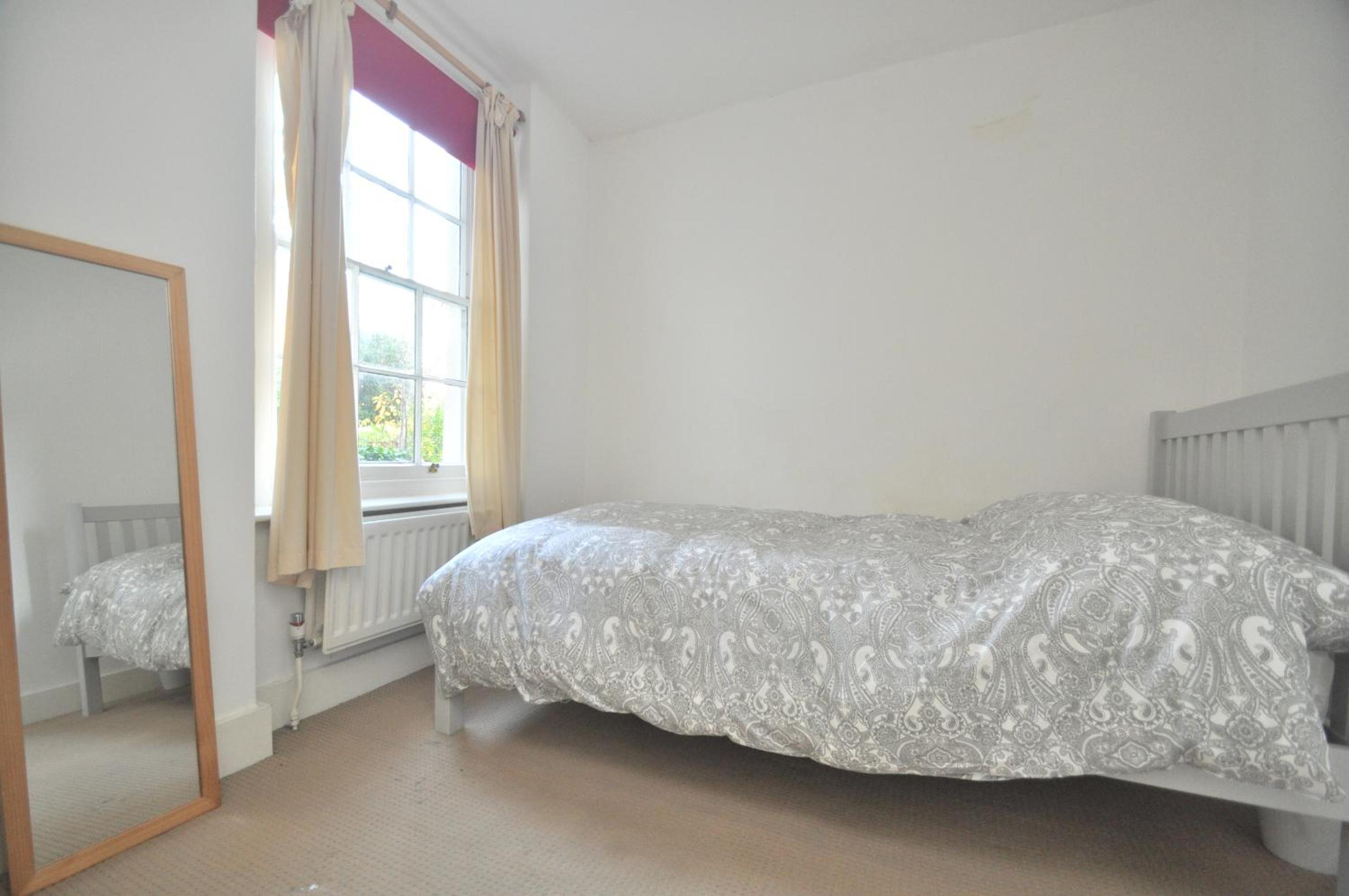 Deluxe Two-Bedroom Apartment With Garden View photo 1
