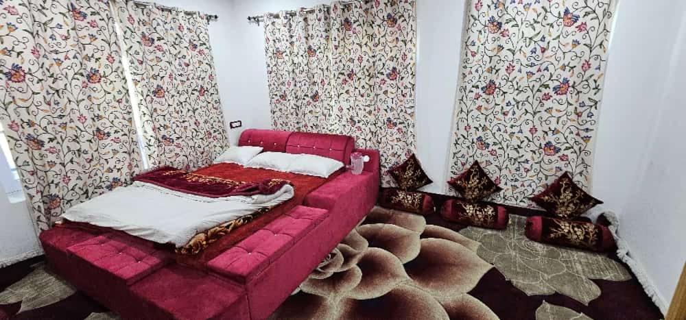 Two-Bedroom House photo 1