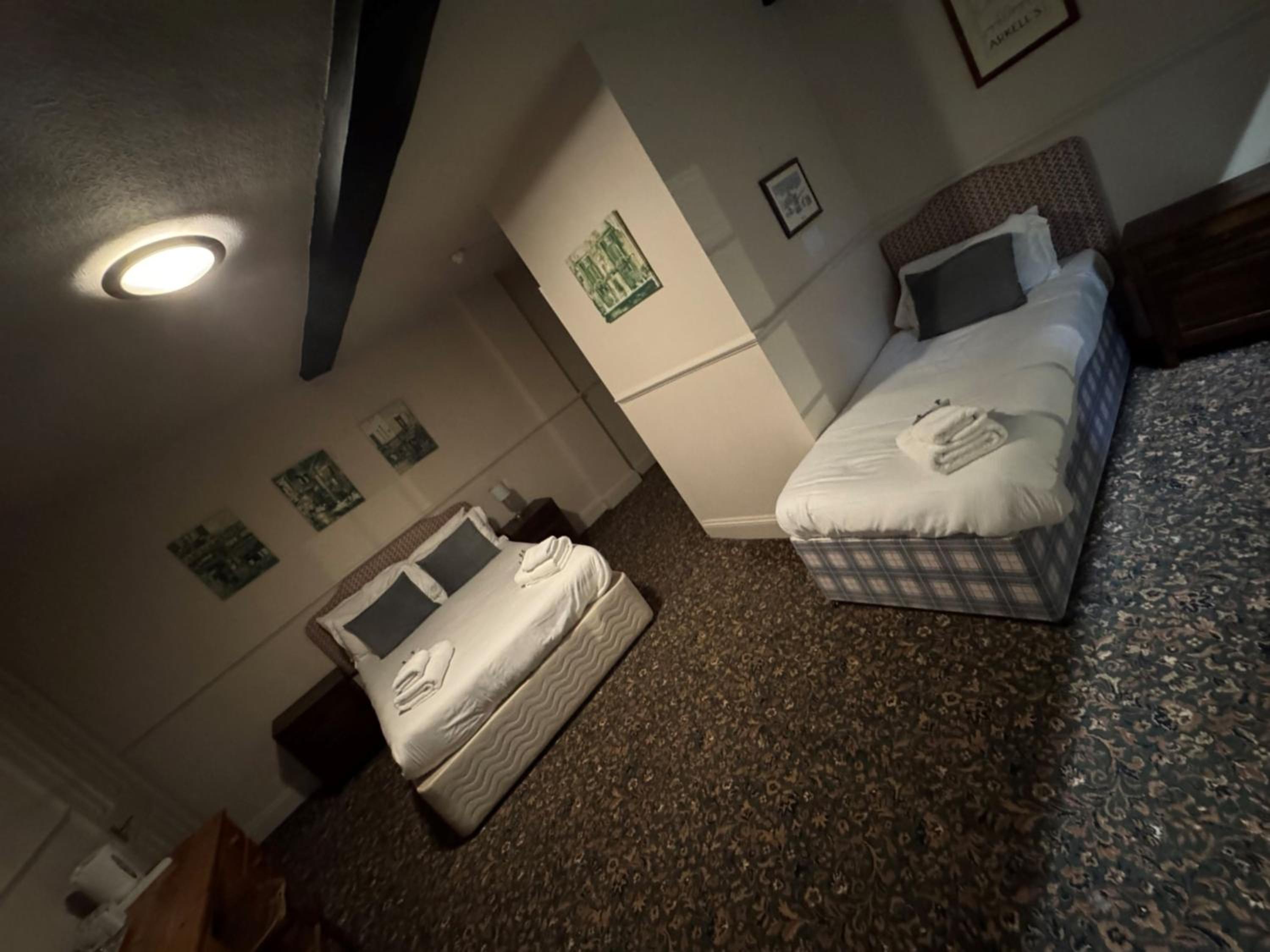 Standard Triple Room - Photo 1