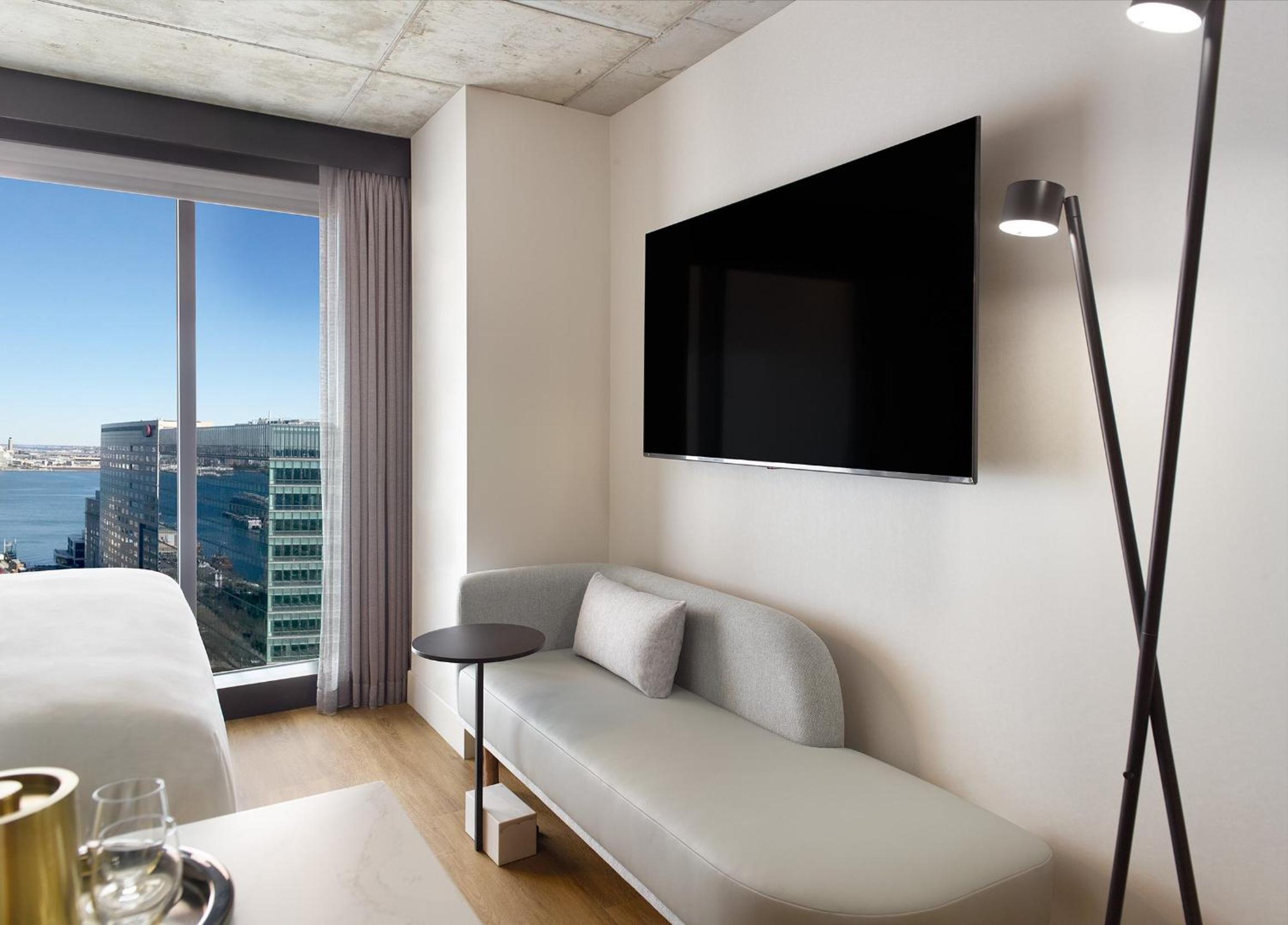 Artist Tower Studio Room 1 King View