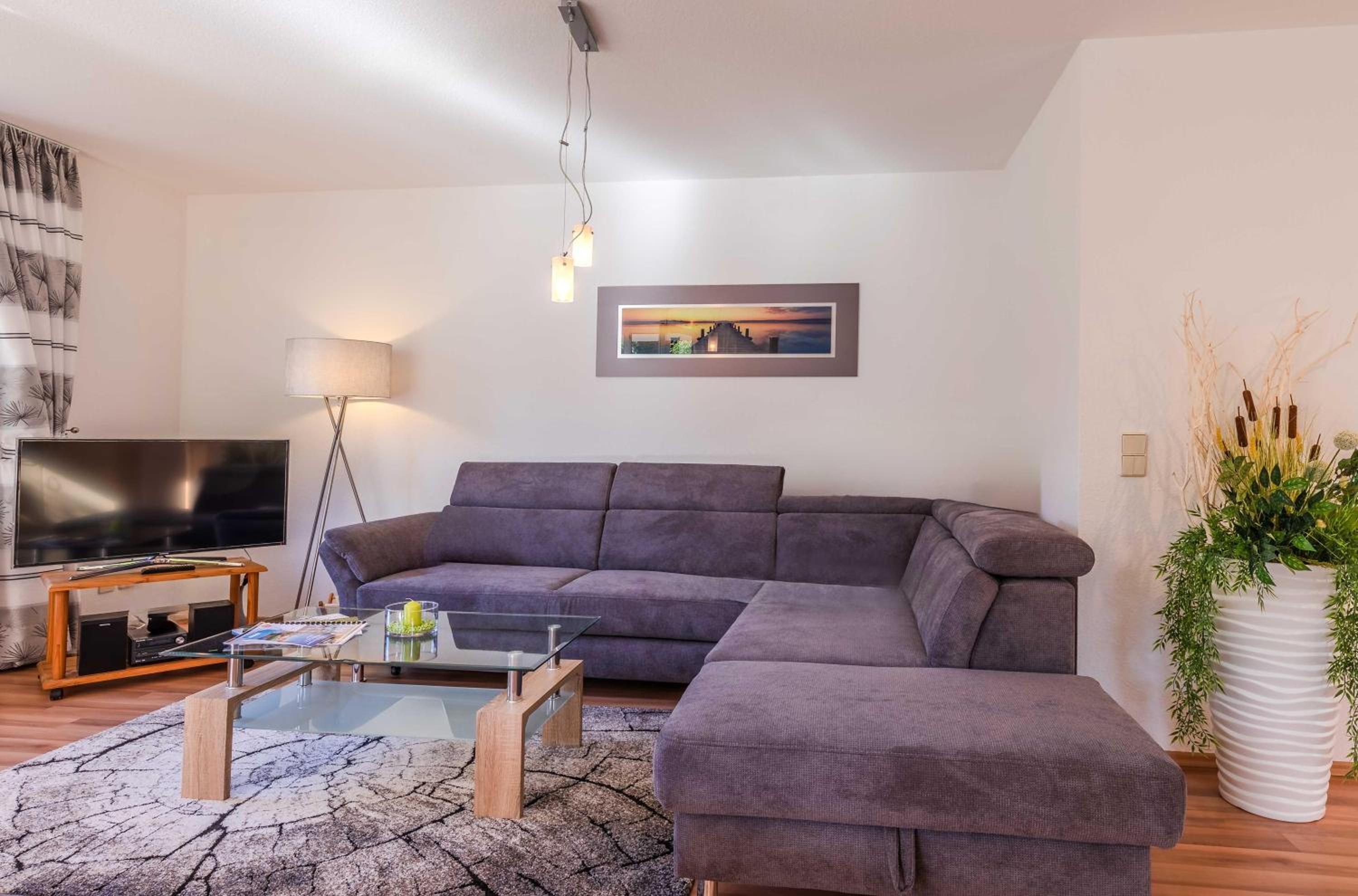Apartment with Terrace photo 3