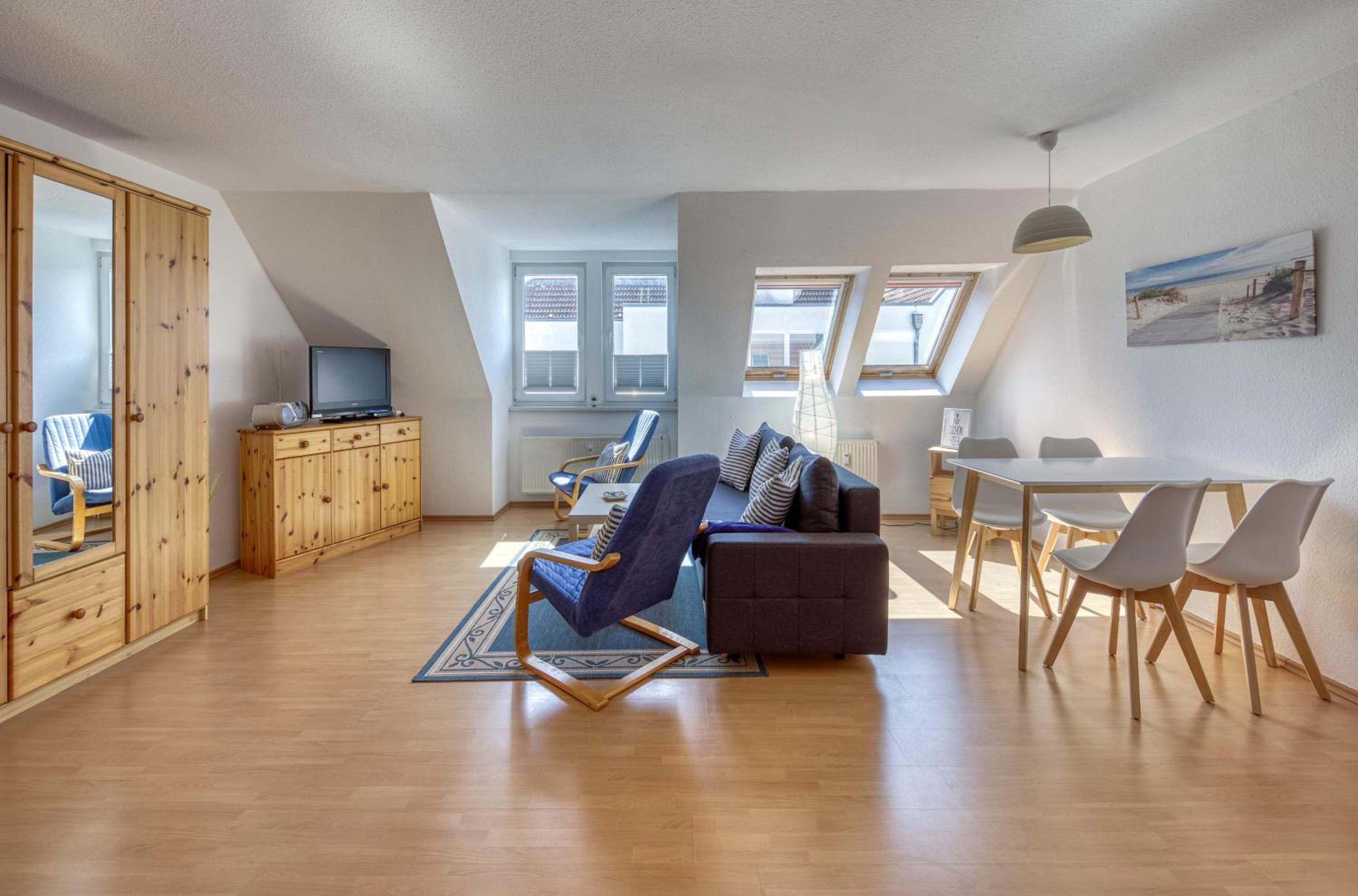 Apartment photo 1