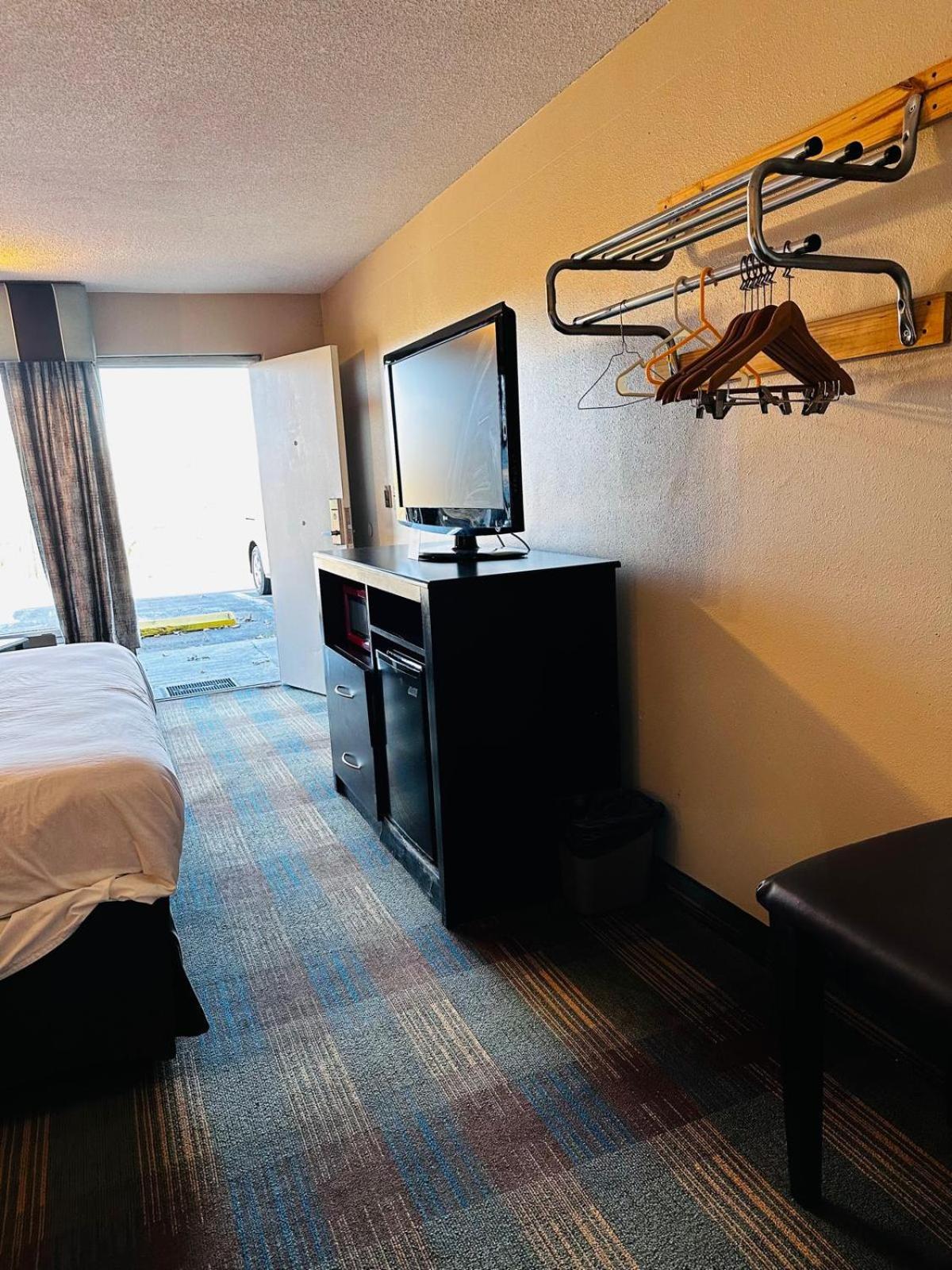 3 Y Motel, Foto 2