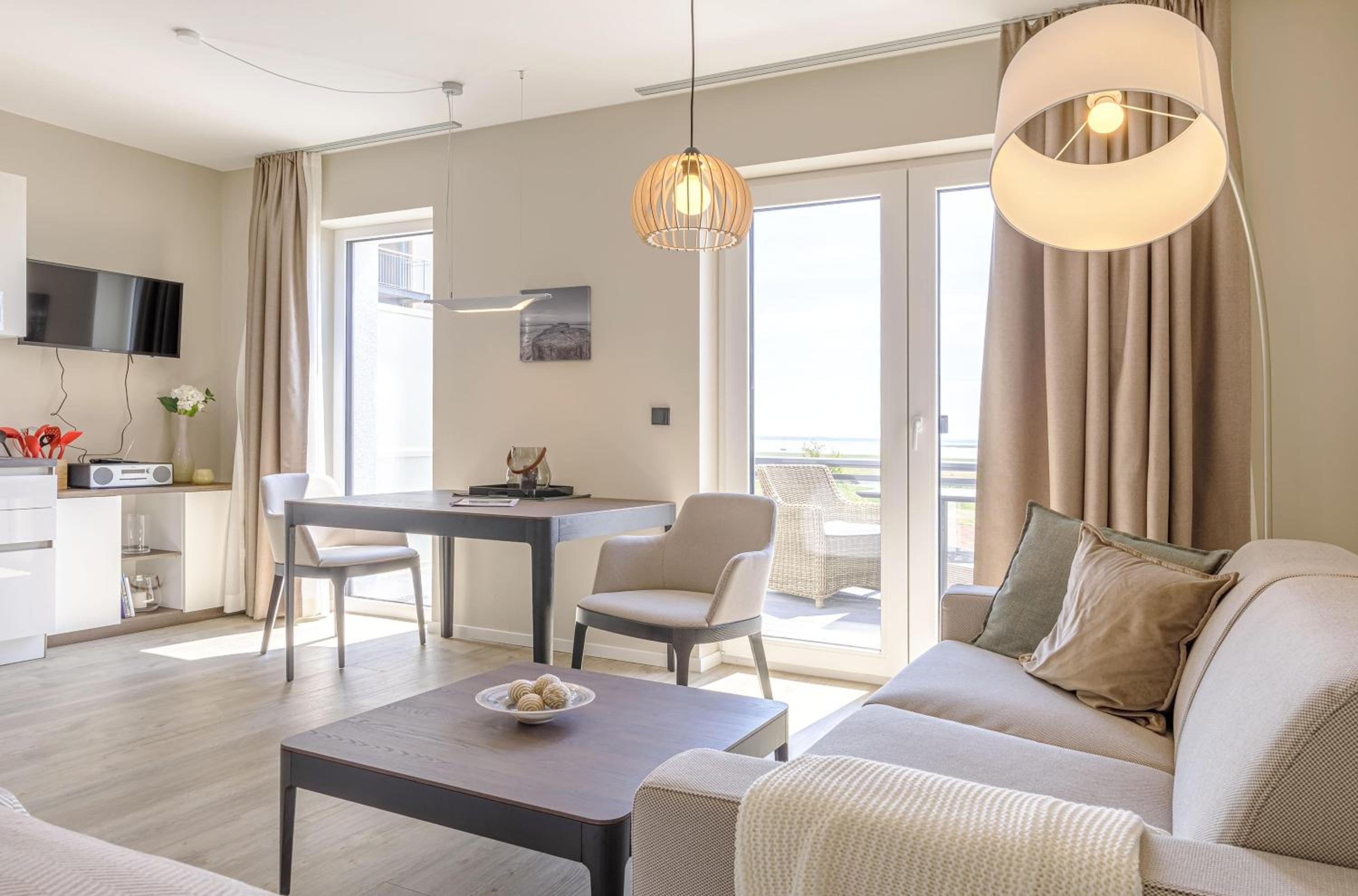 Apartment with Lake View photo 1