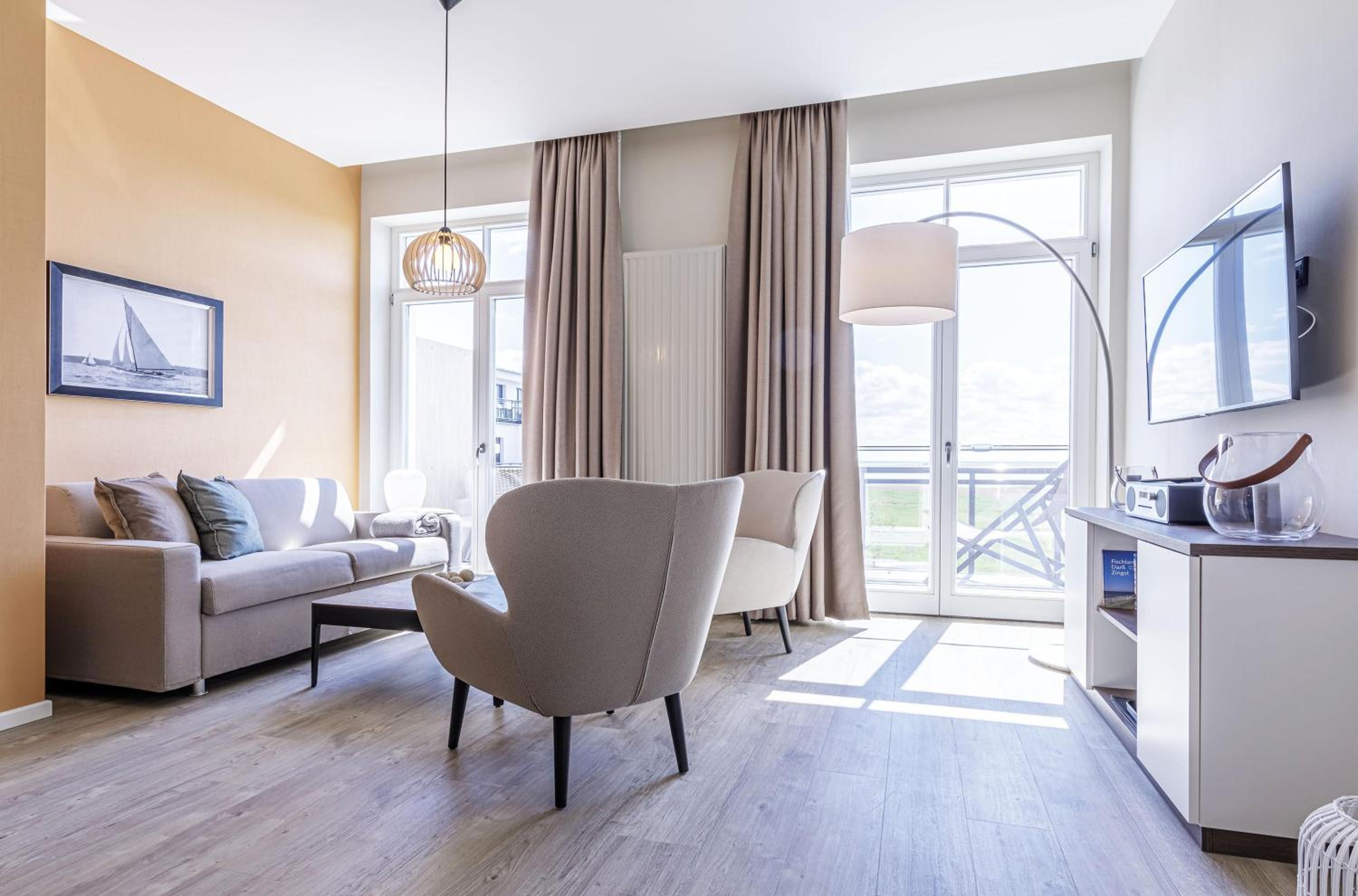 Apartment with Lake View photo 1