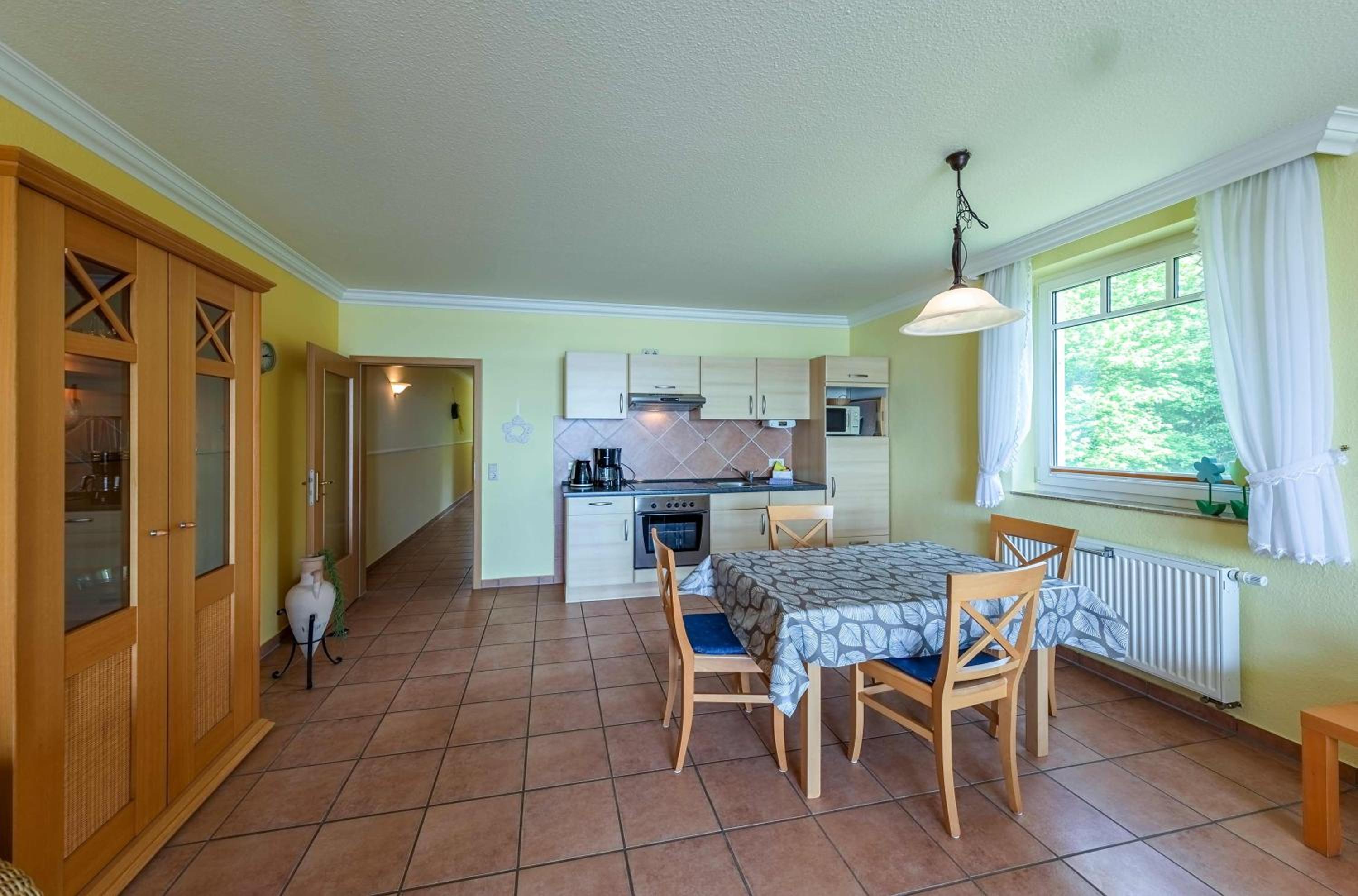 Apartment with Lake View photo 2