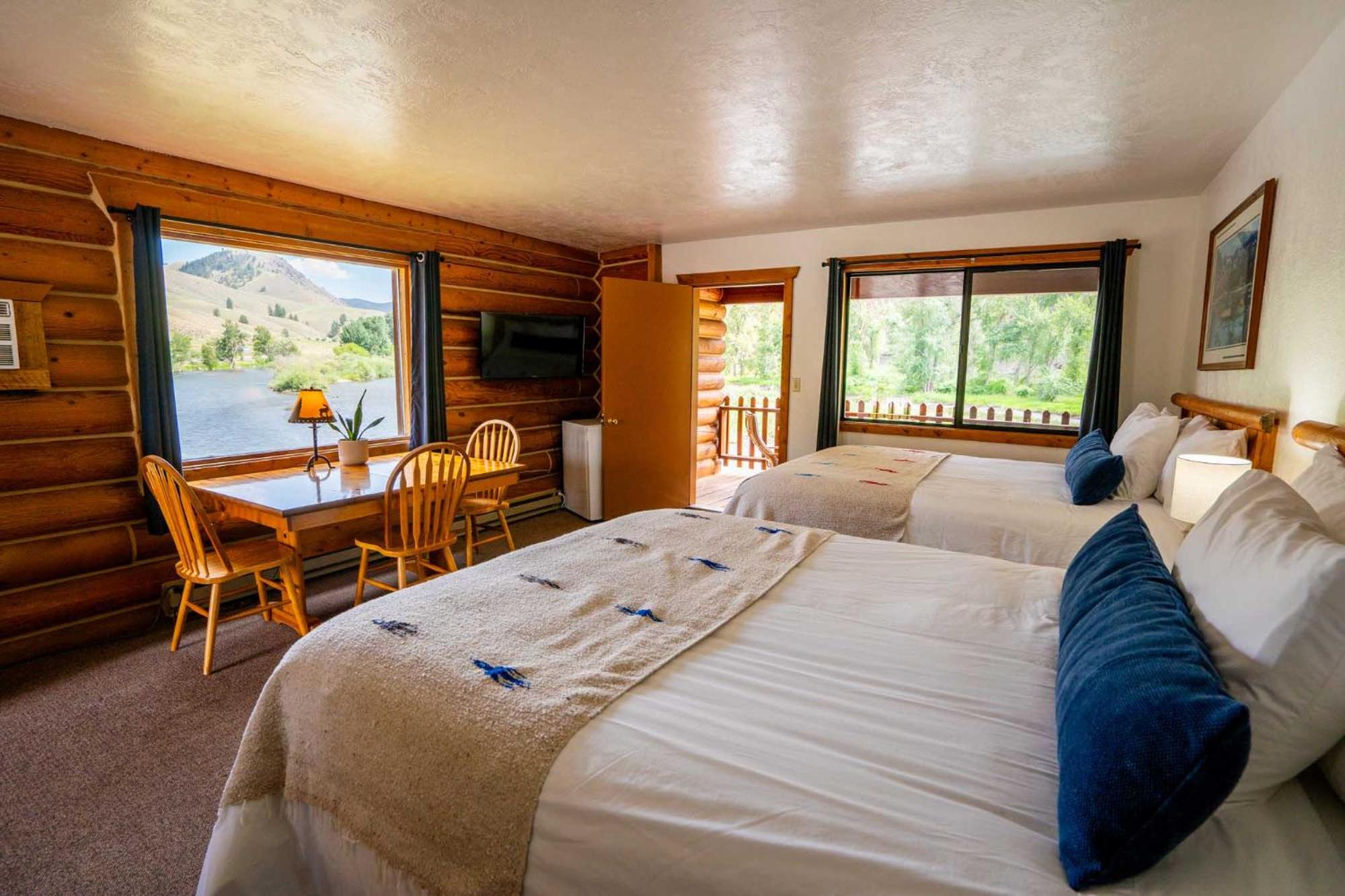 Double Room with Patio - Photo 1