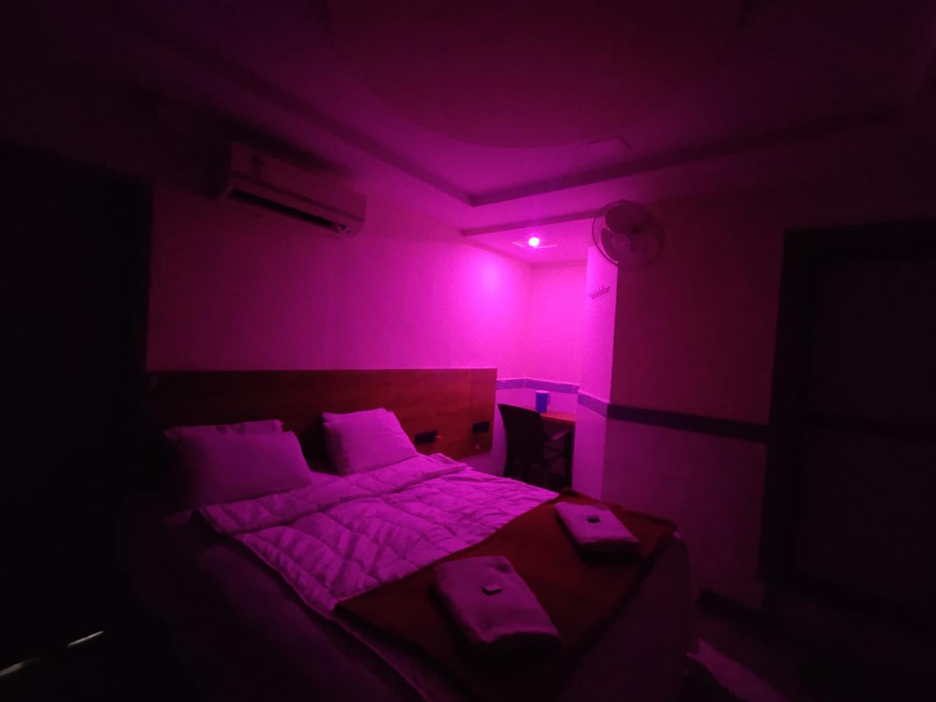 Deluxe Single Room - Photo 4