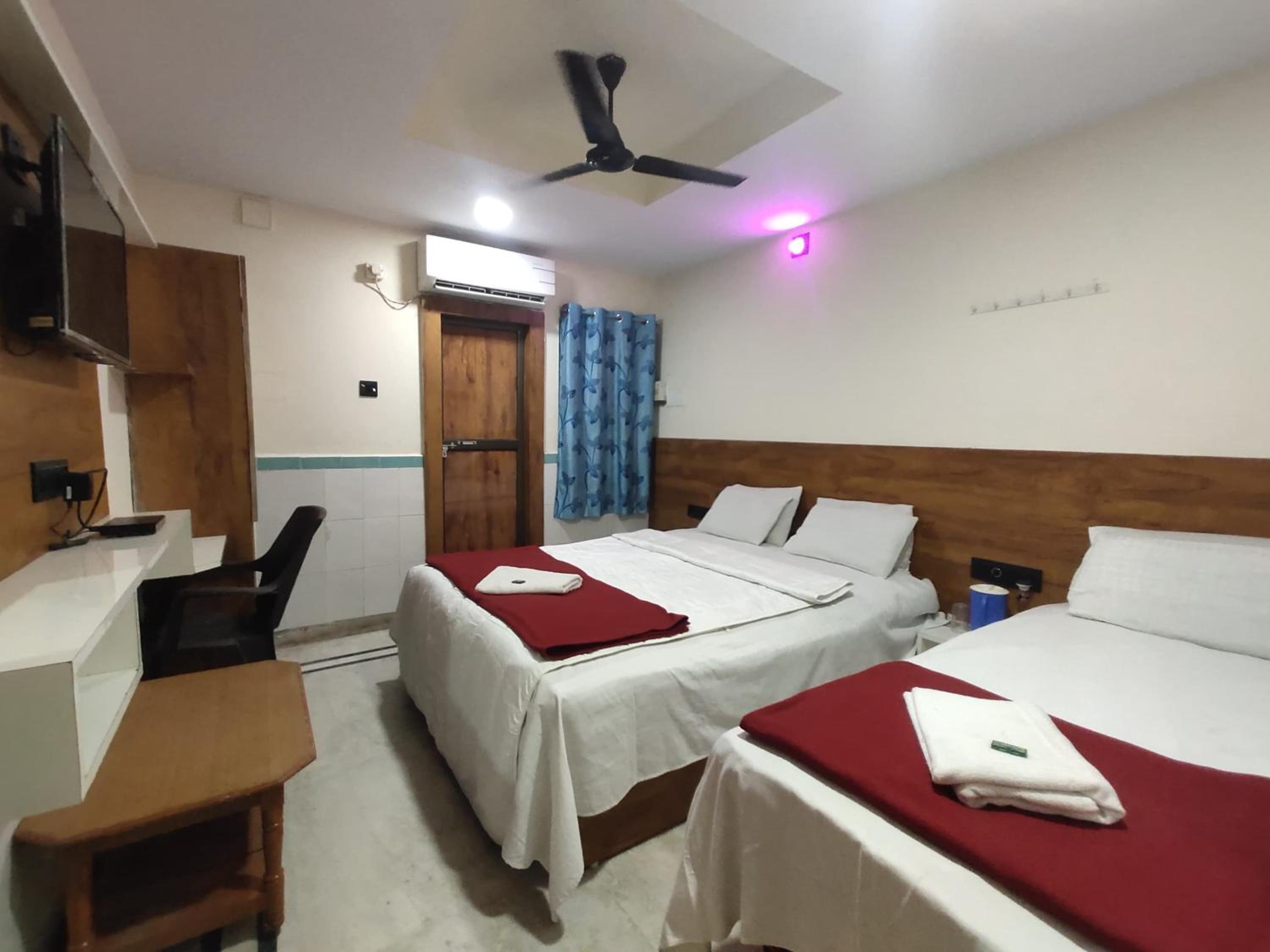 Deluxe Triple Room