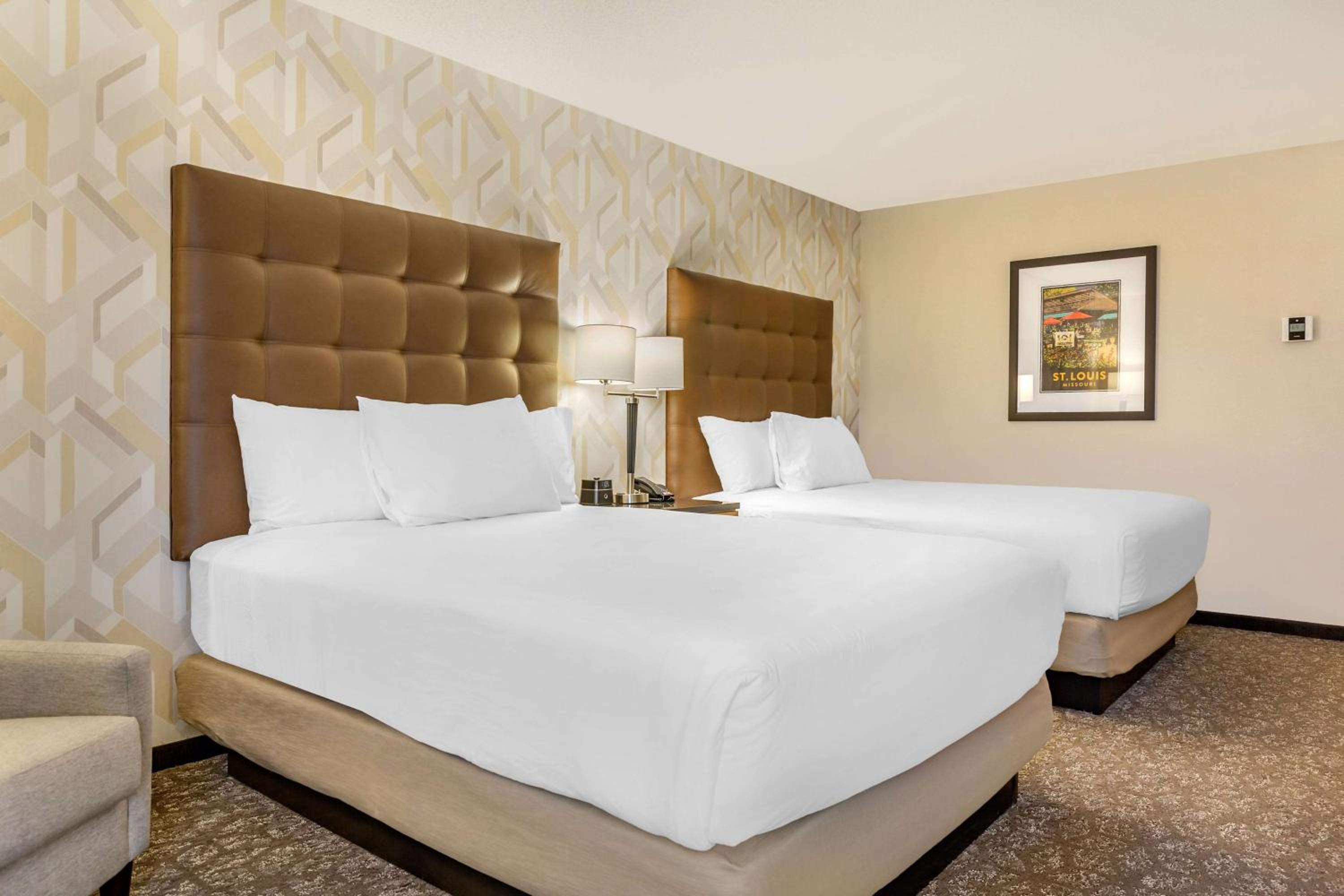 Deluxe Queen Room with Two Queen Beds - Photo 1