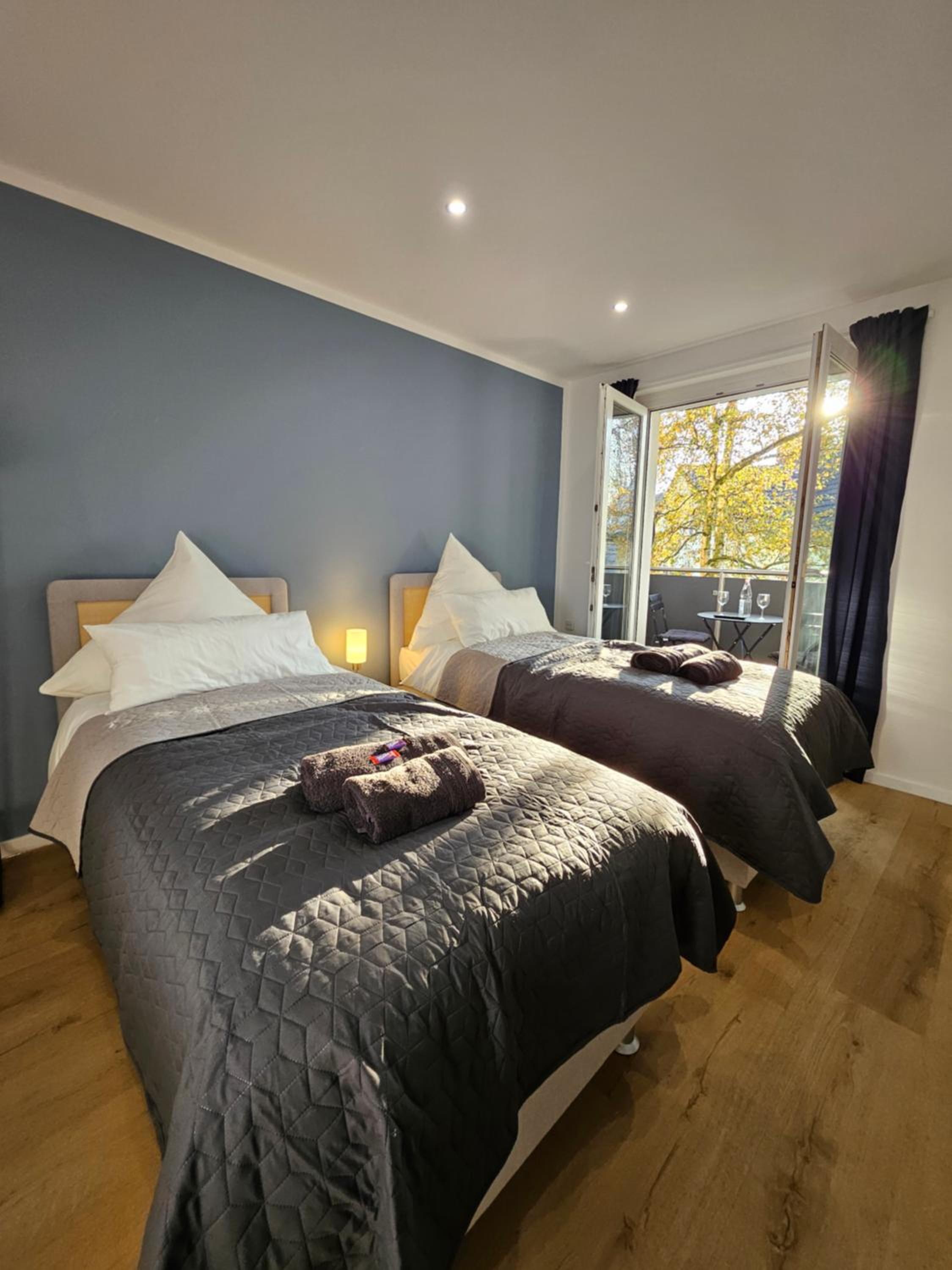 Premium Two-Bedroom Apartment with Balcony No.1 photo 1