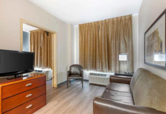 One Bedroom Suite with 2 Double Beds - Non-Smoking - Photo 6