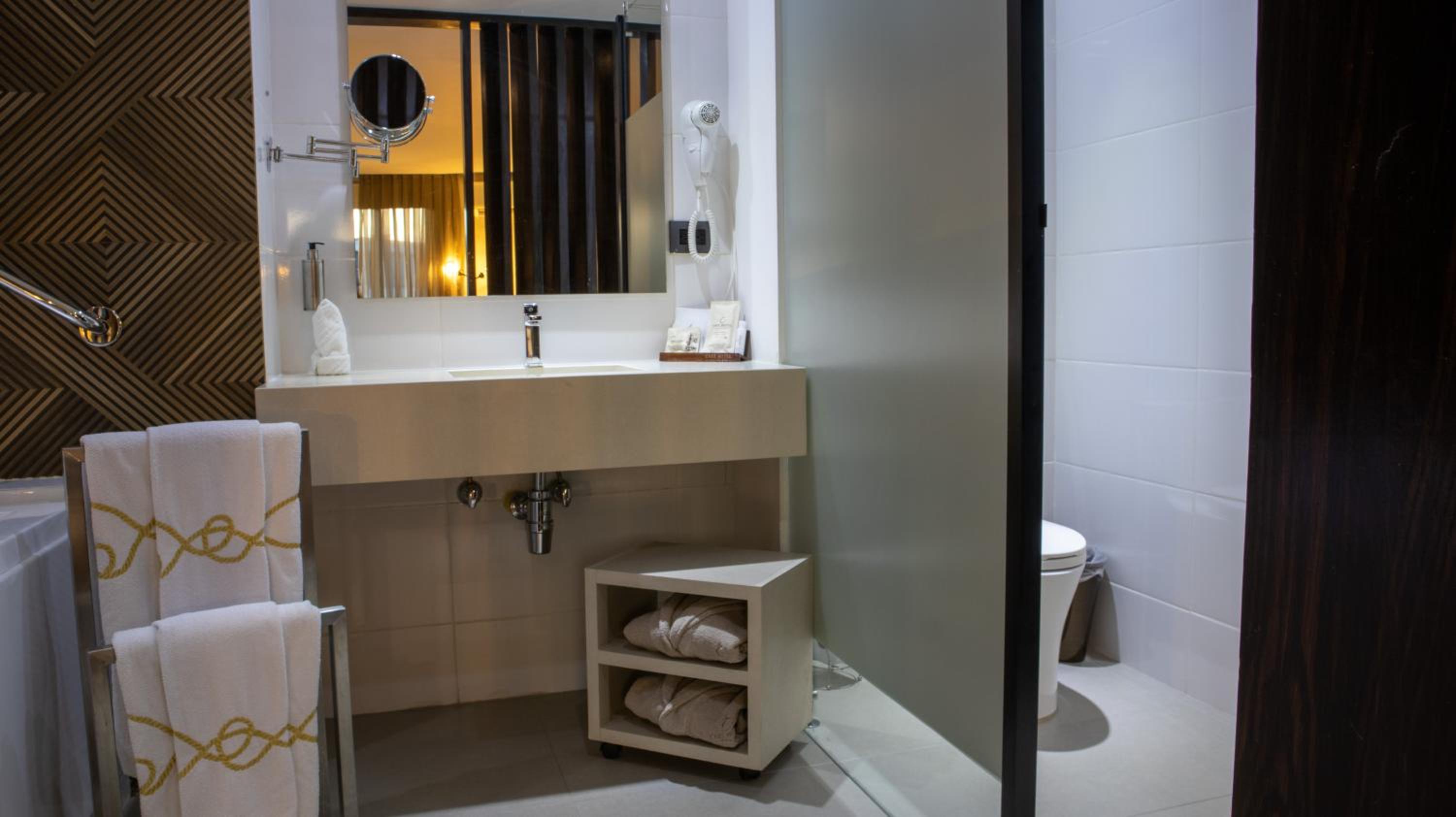 Suite photo 2
