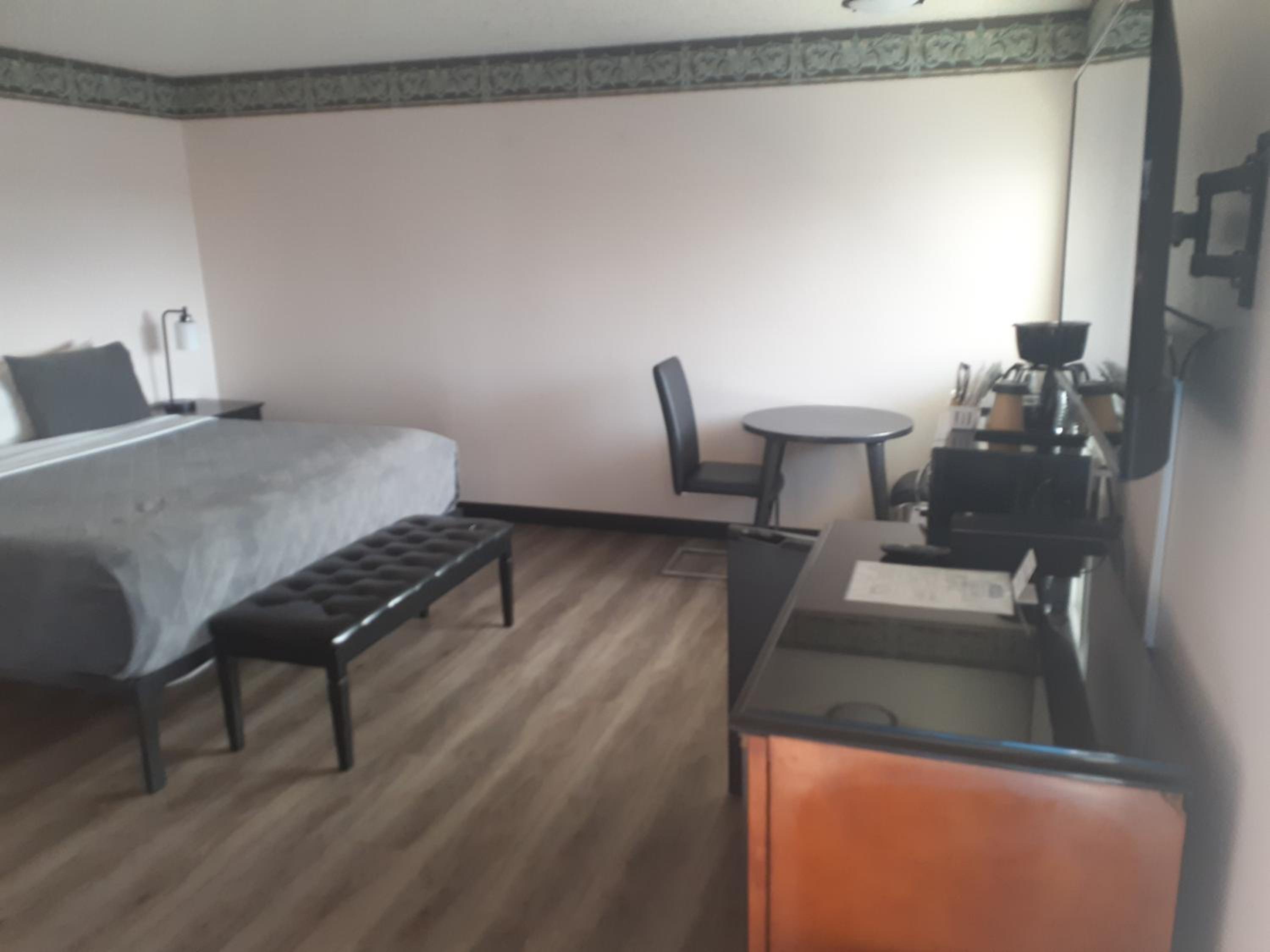 King Room - Disability Access - Photo 2
