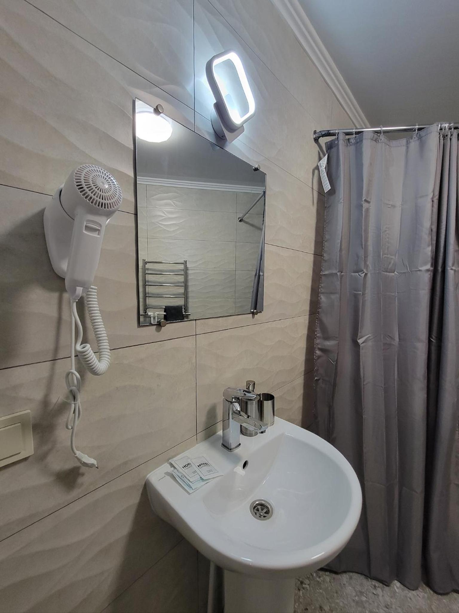 Studio Apartment with Balcony